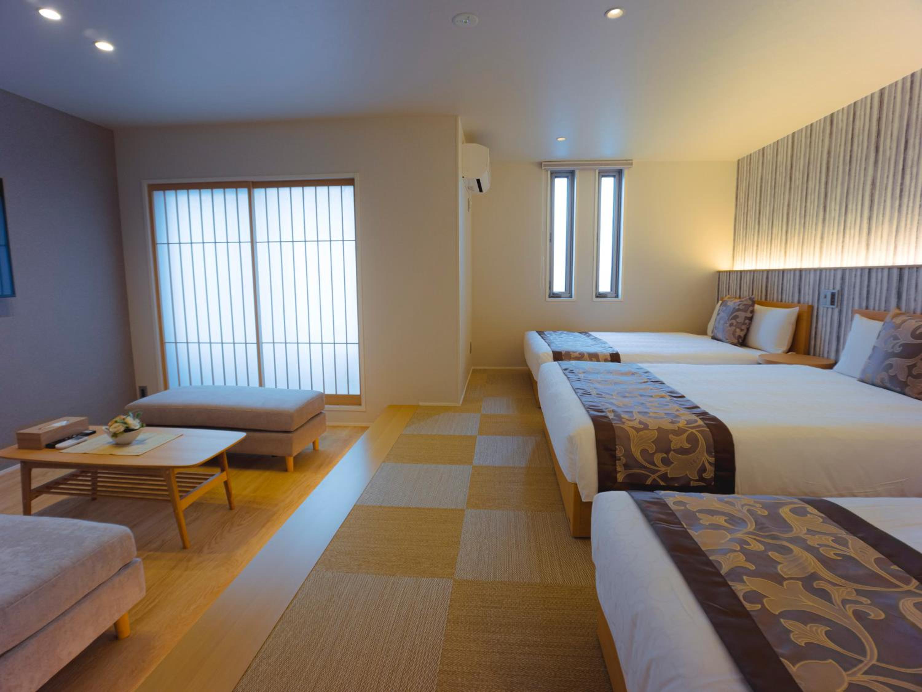 Family Suite - Photo 16