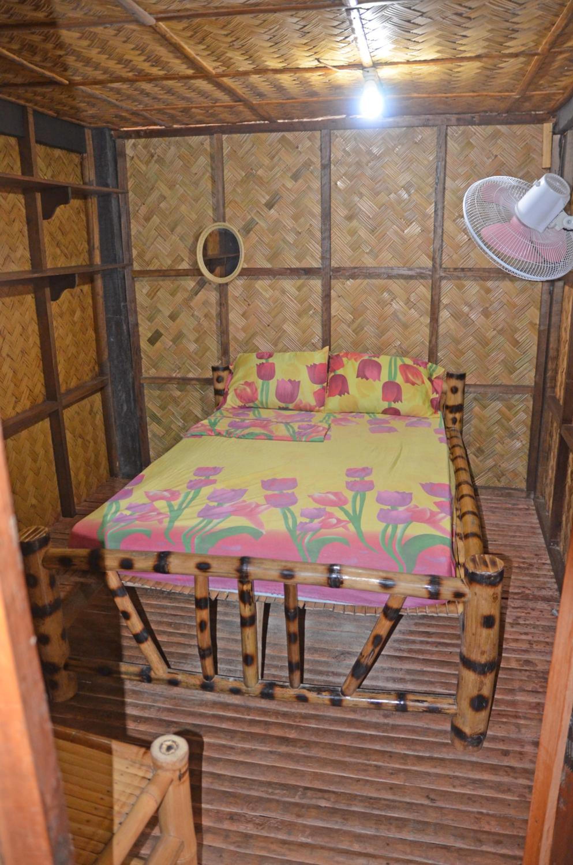 Budget Double Room photo 3