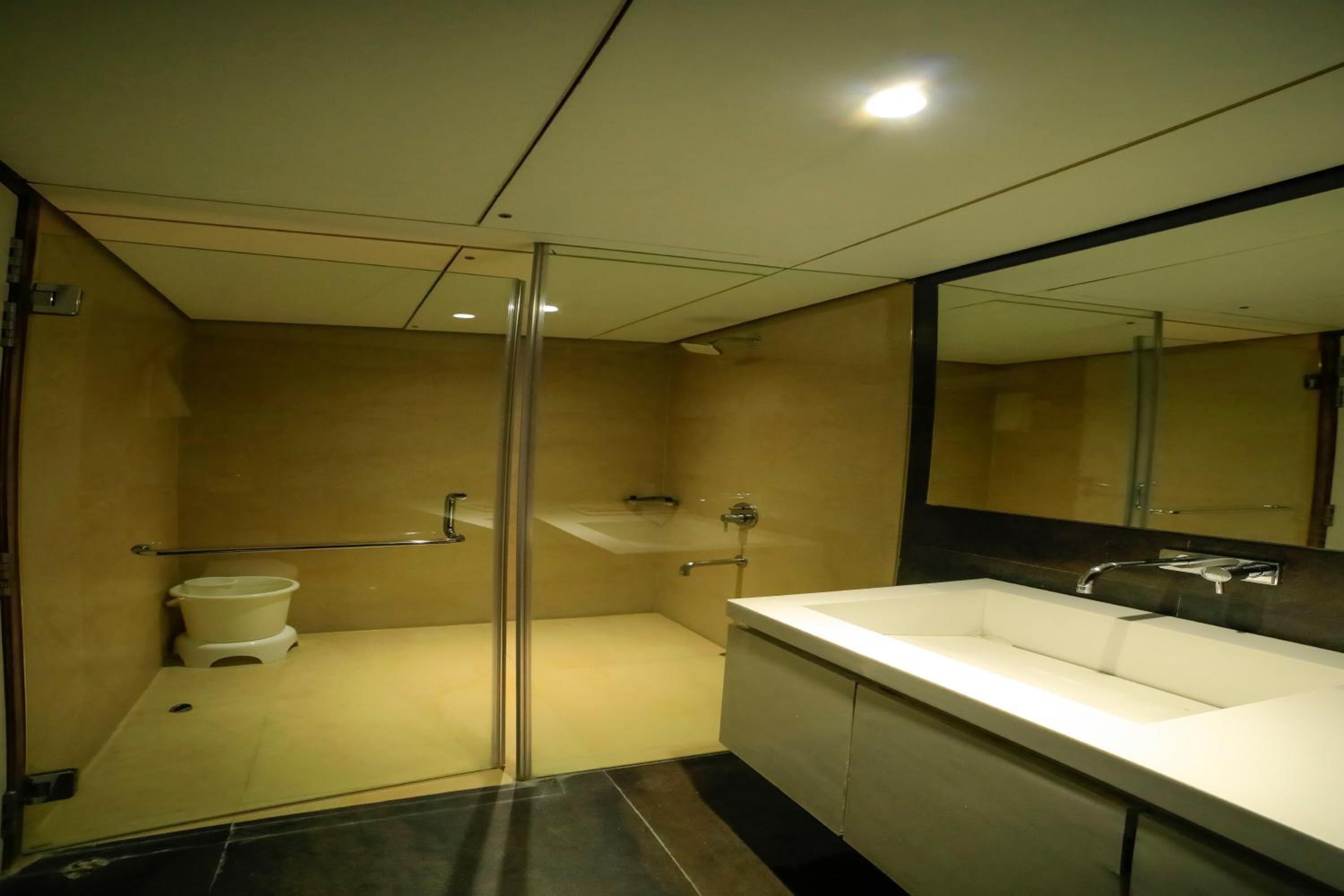 Single Room - Photo 10