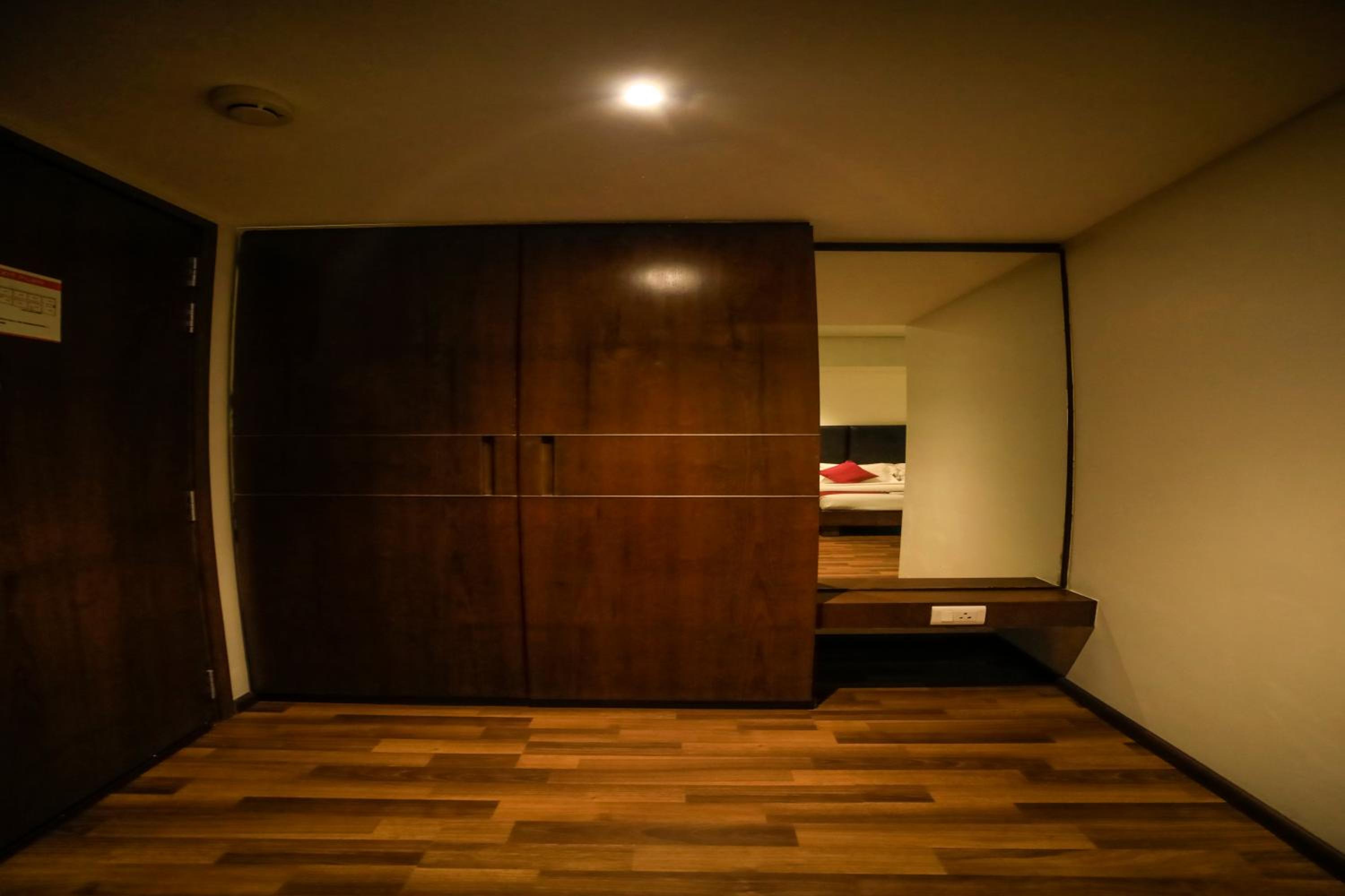 Premium Double Room - Photo 14