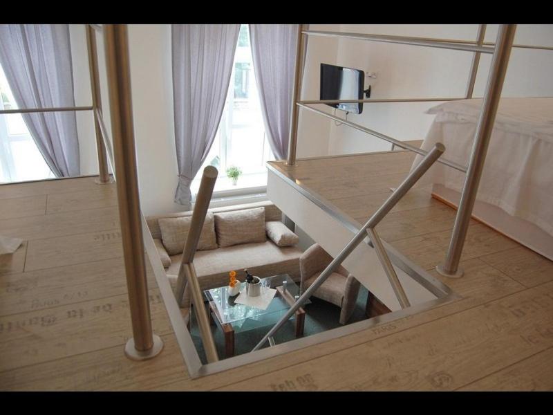 Duplex Family Room - Photo 12