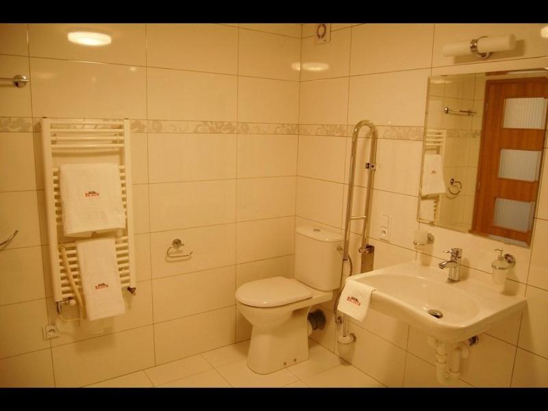 Duplex Family Room - Photo 14
