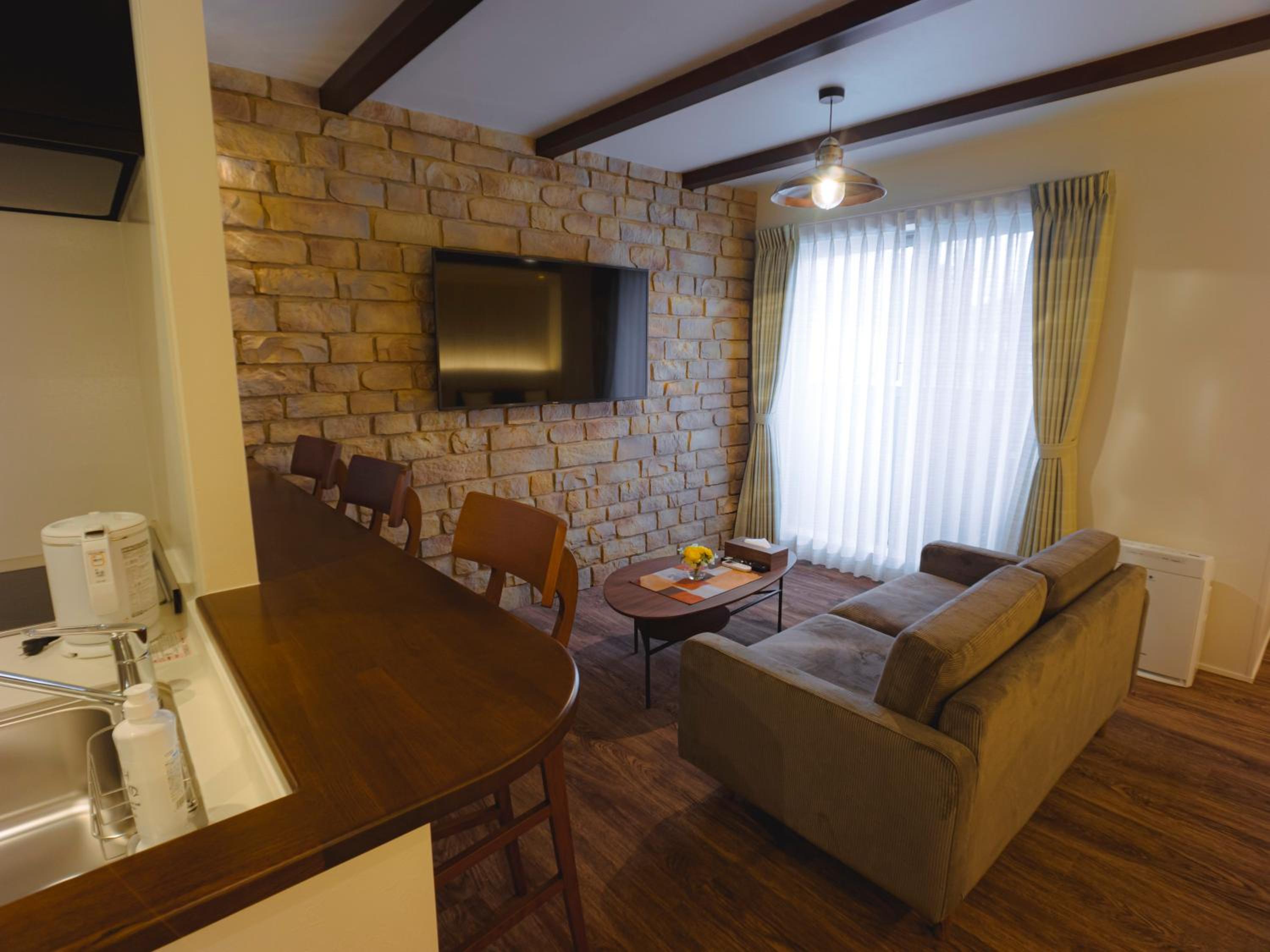 Family Suite - Photo 24