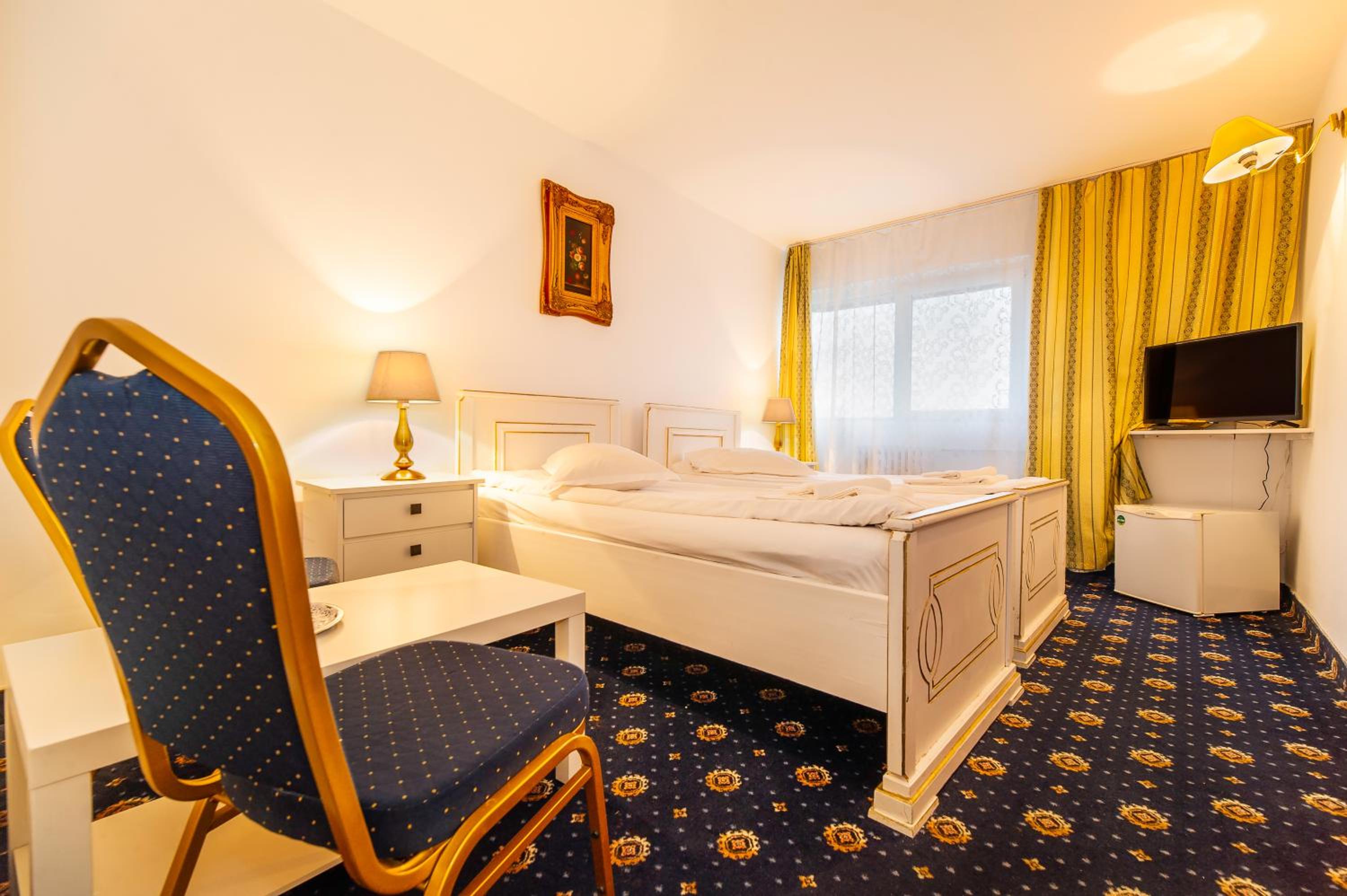 Family Junior Suite - Photo 1