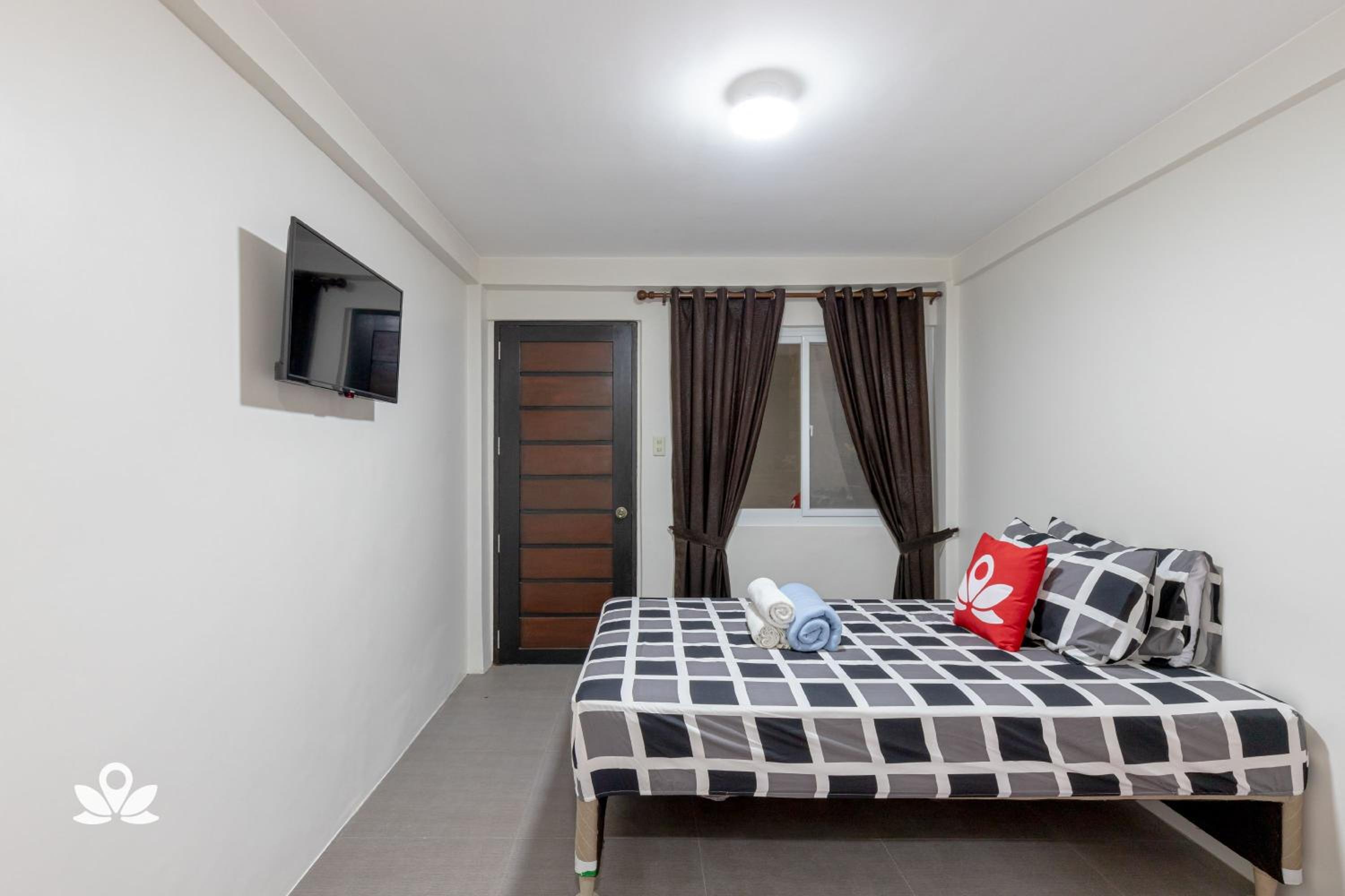 Standard Triple Room - Photo 2