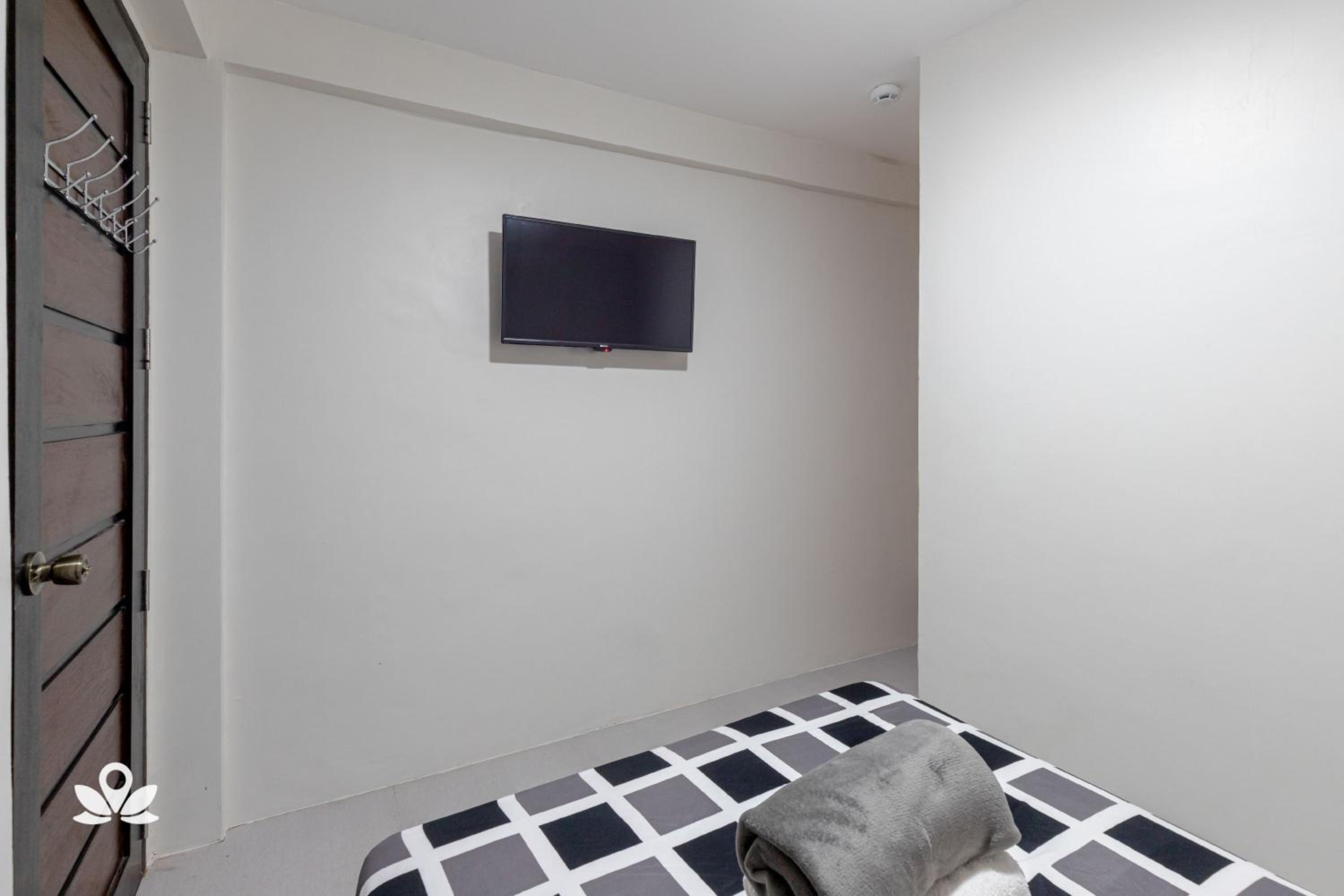 Standard Double Room - Photo 4