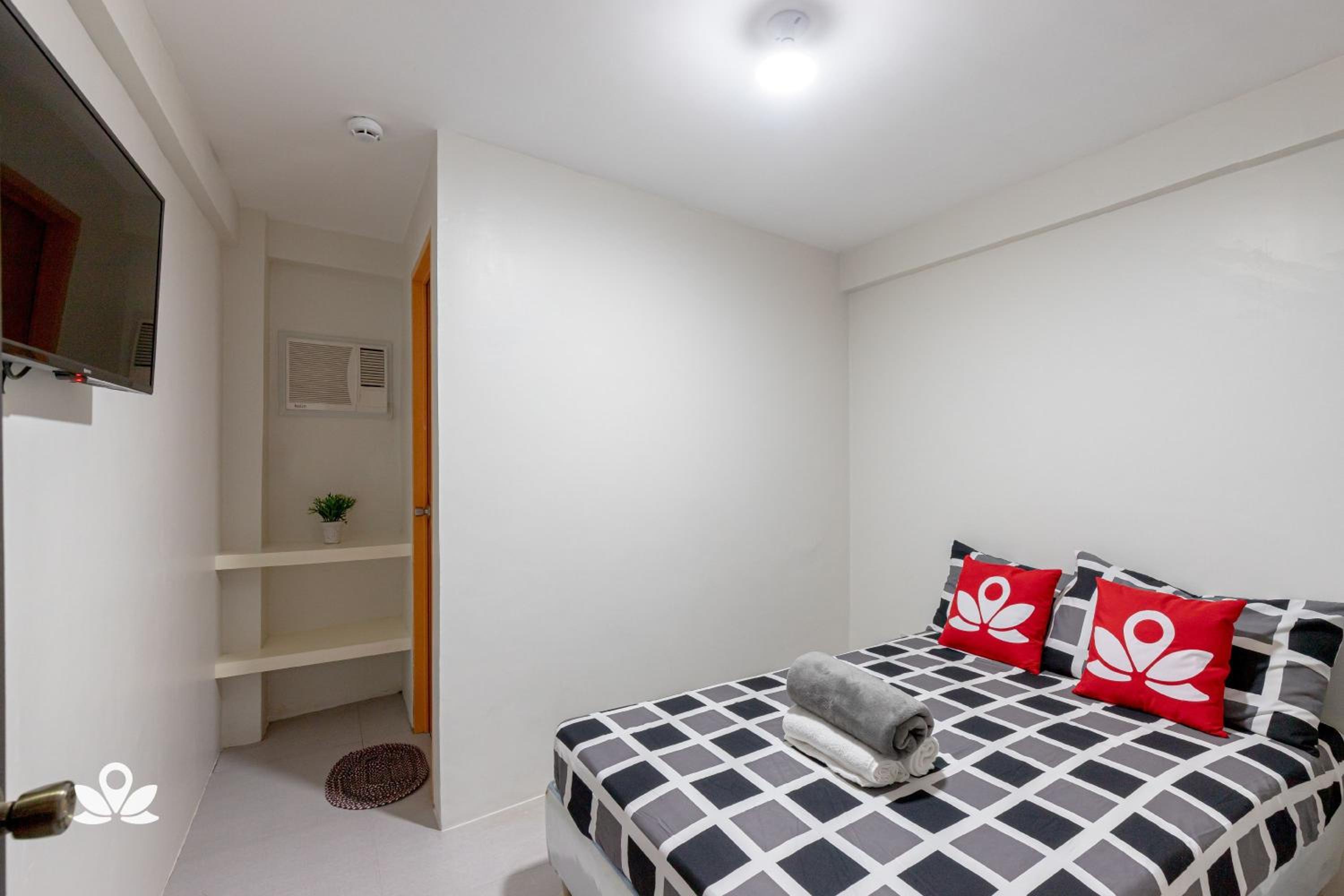 Standard Double Room - Photo 3