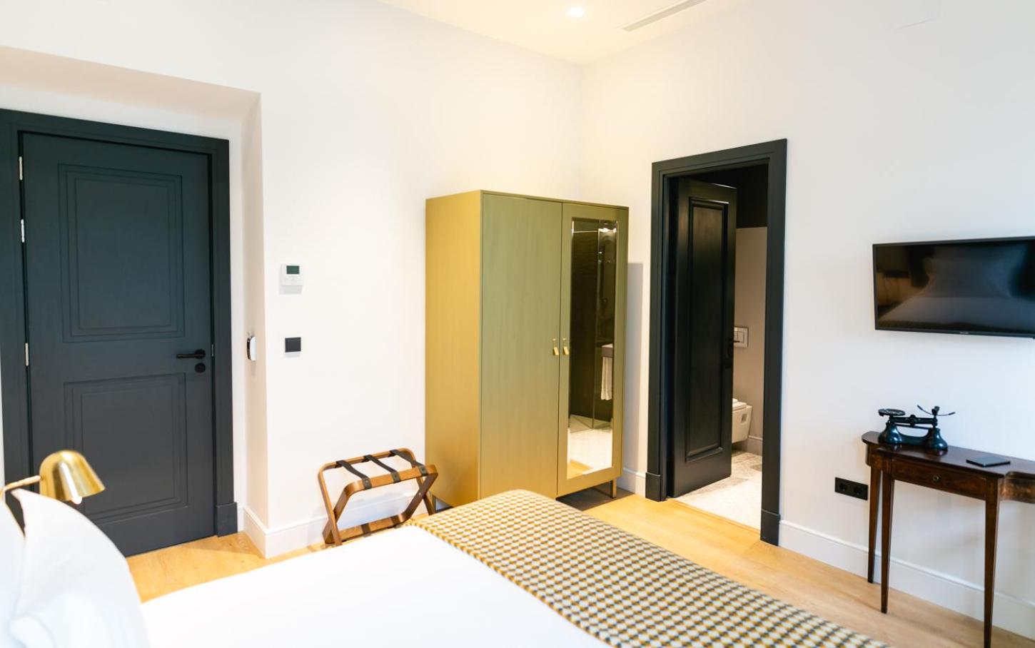 Habitación Doble Estándar con Vista al Interior