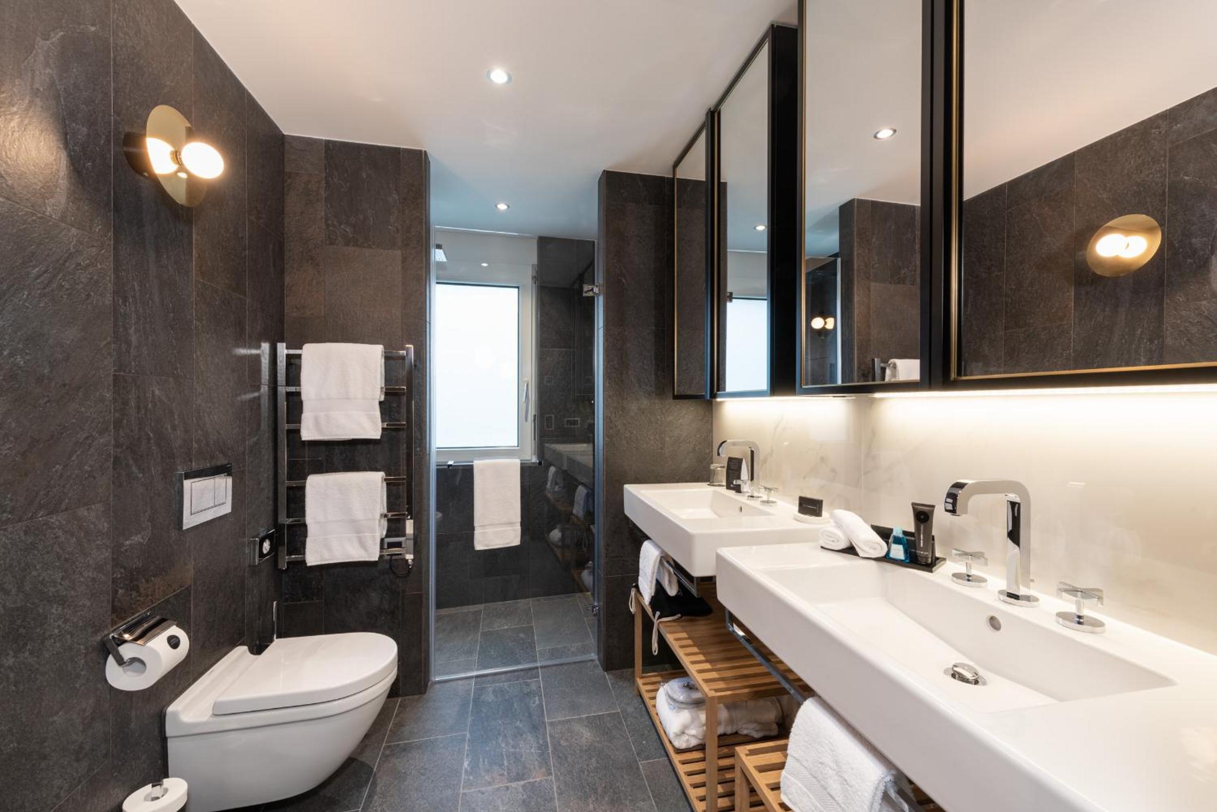 Studio Suite King Platinum photo 2