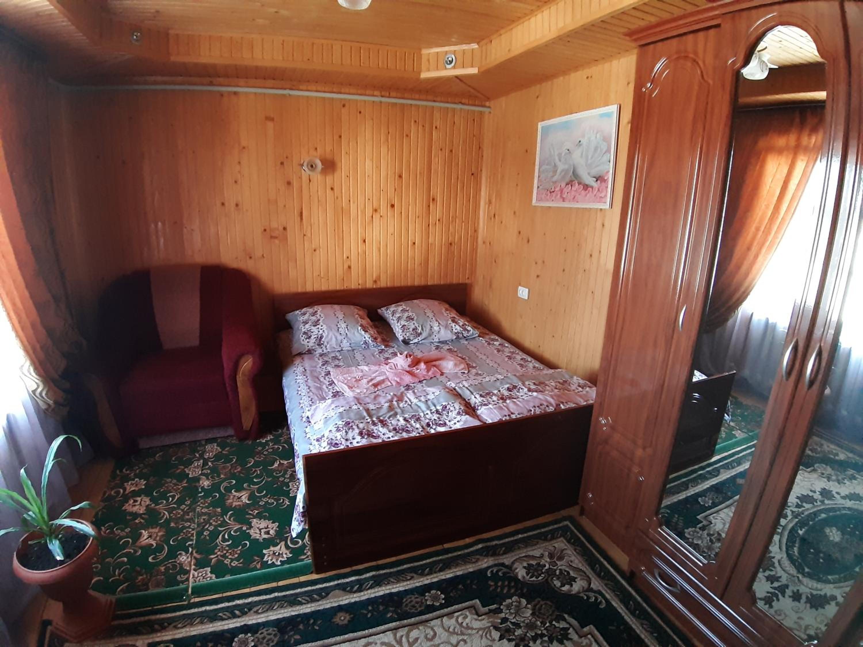 Double Room with Balcony (3 Adults) photo 2