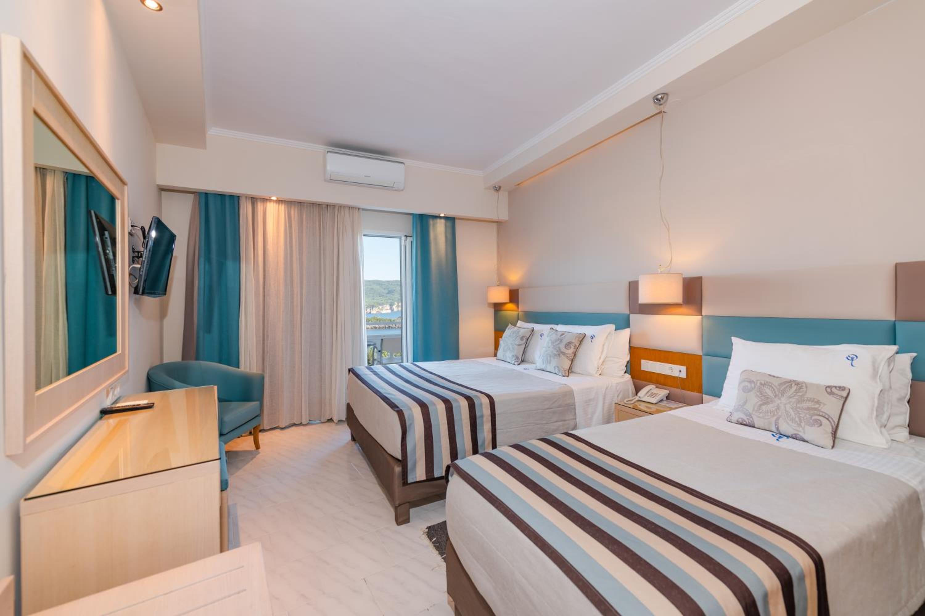 Premium Triple Sea View