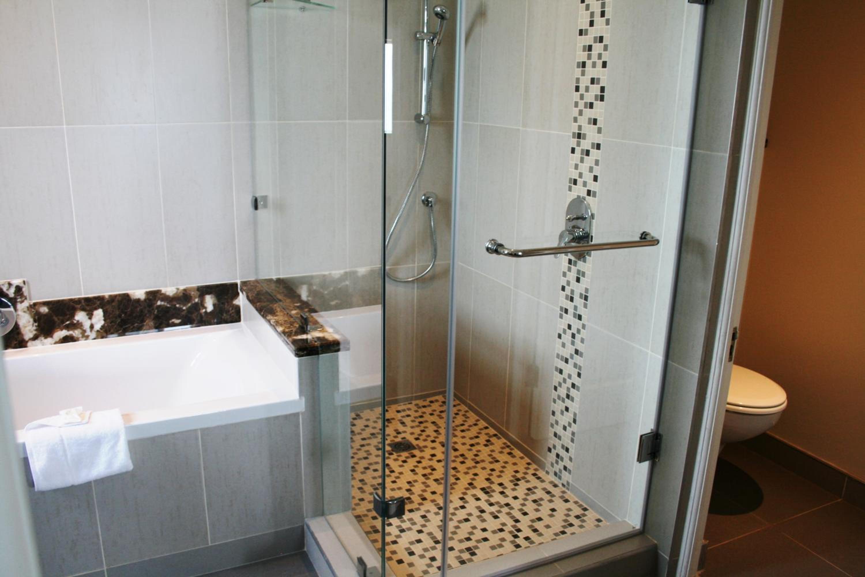Suite with Twin Beds - Photo 3