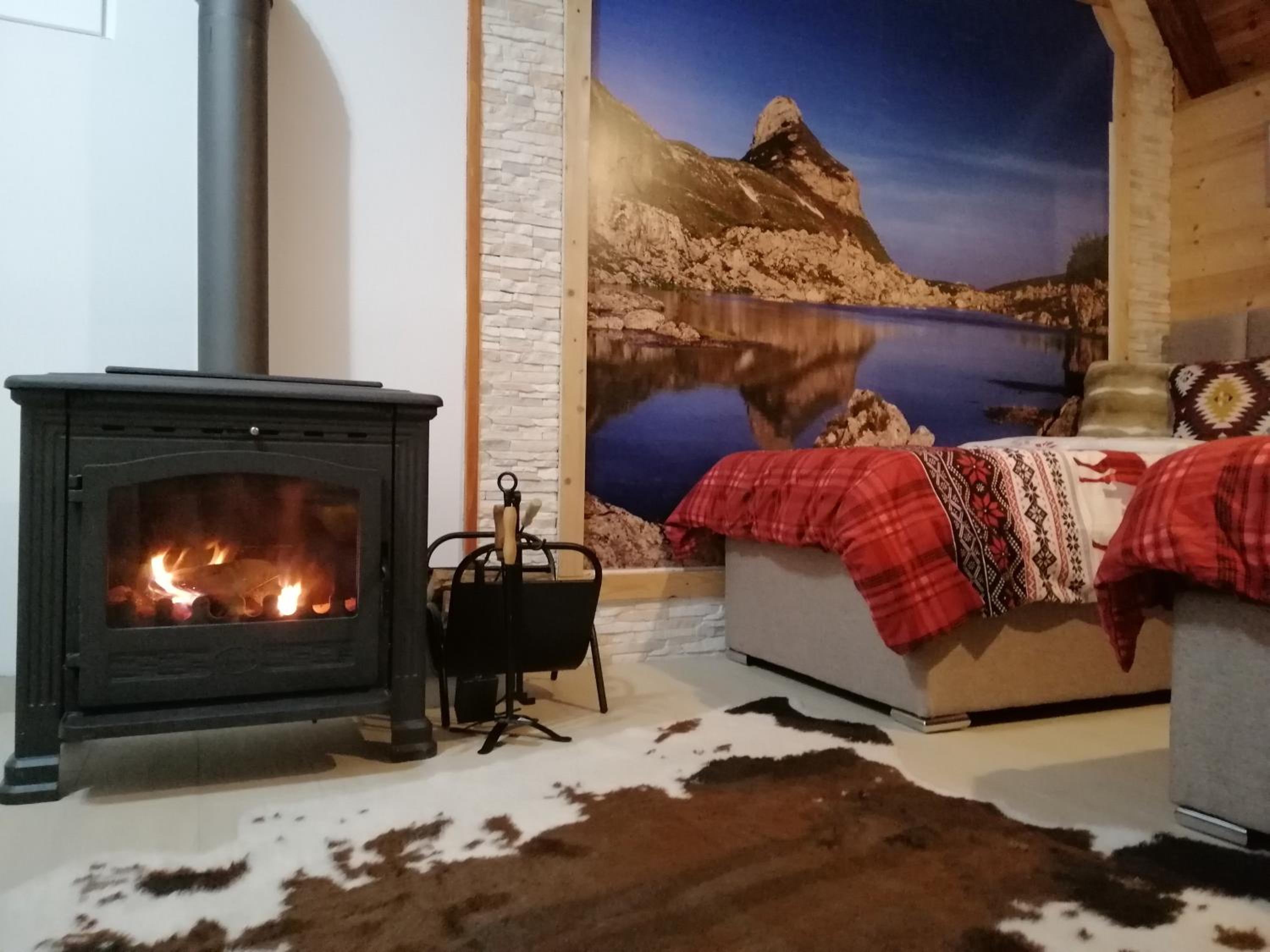 King Studio with Sofa Bed