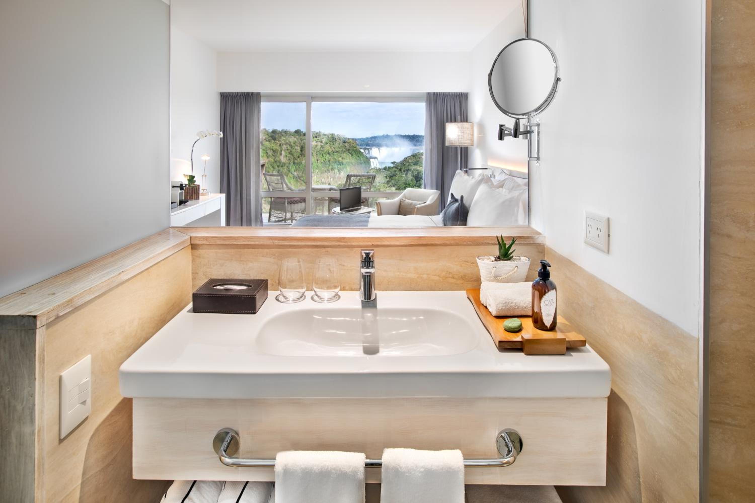 Red Level King Room with Waterfall View