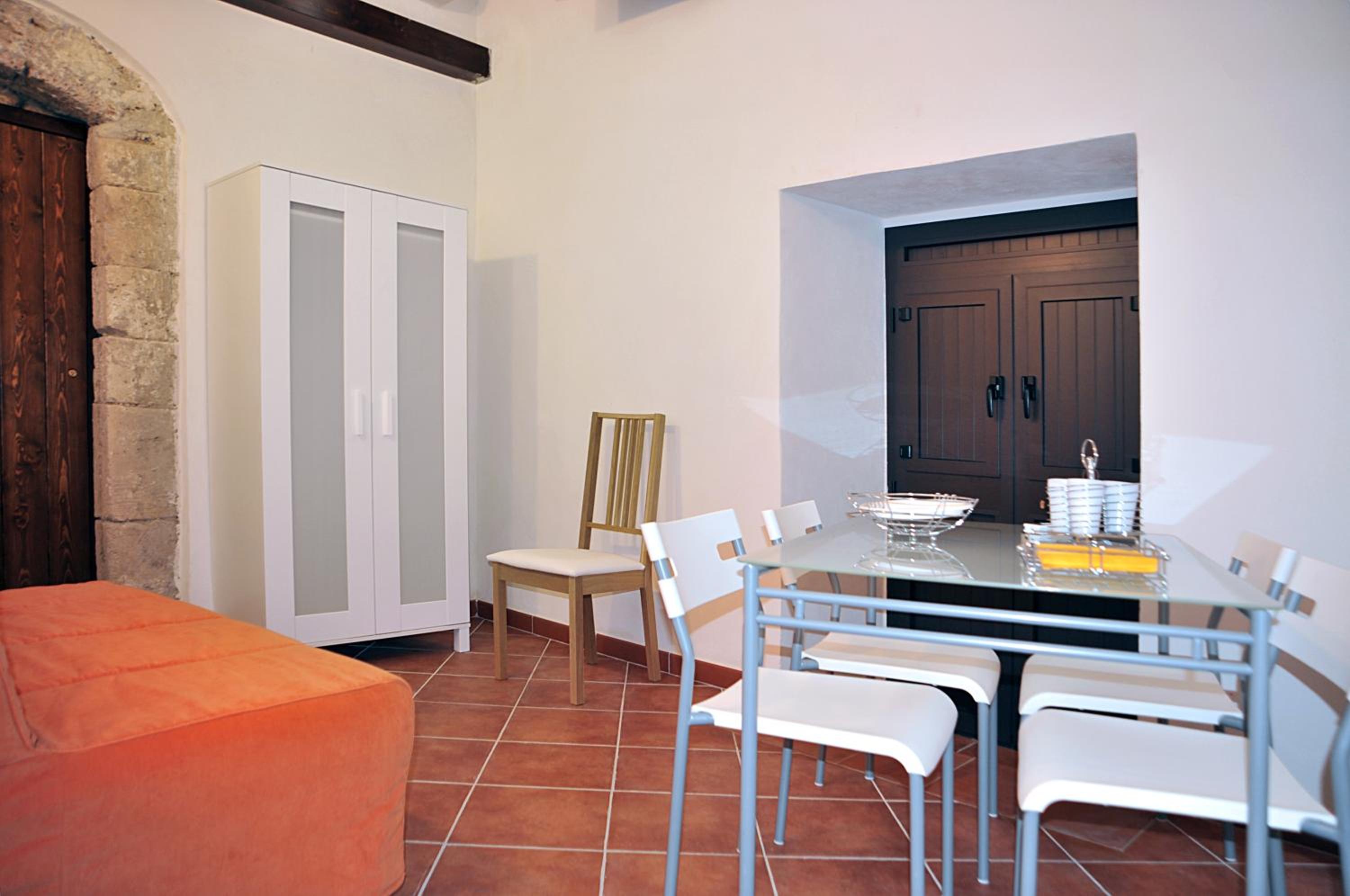 Apartment - Photo 6