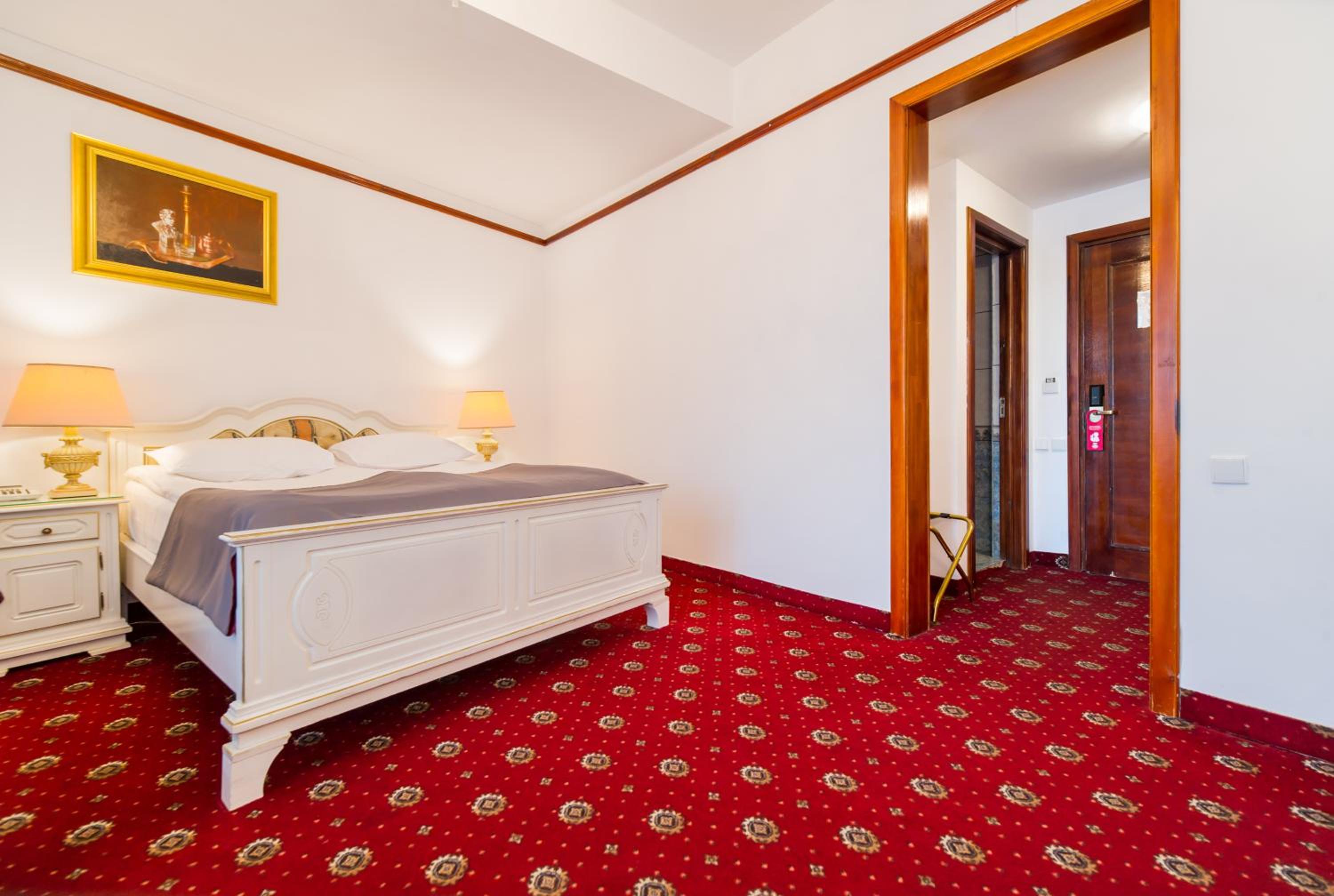 Superior Double Room - Photo 2