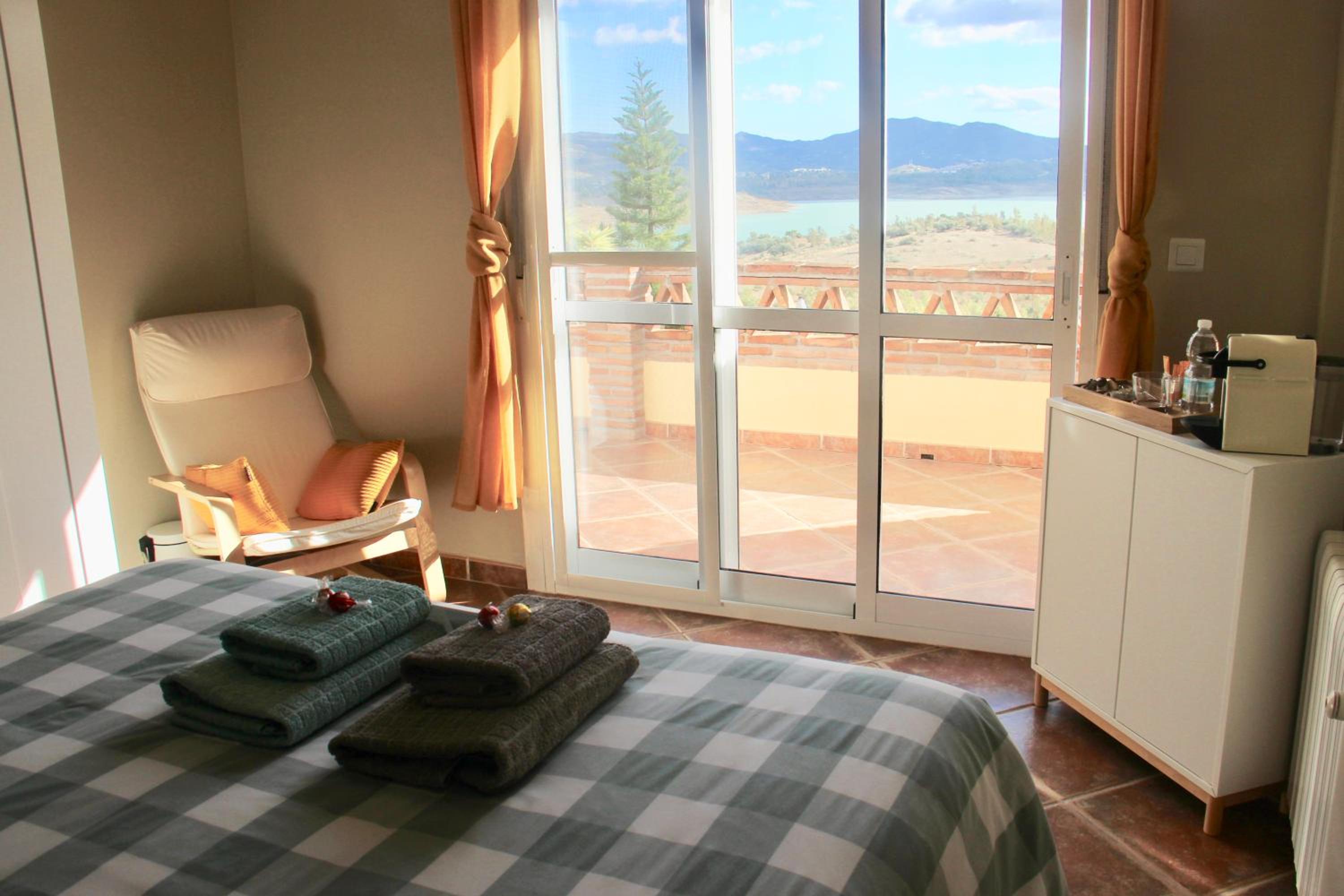 Habitación King con Balcón