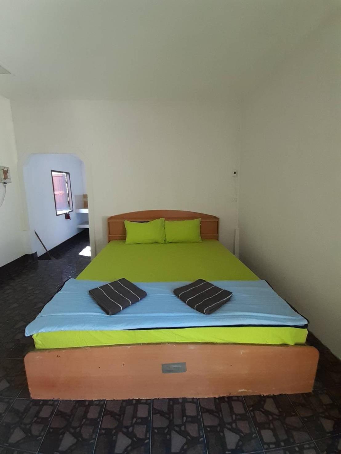 Apartment with Garden View - Photo 8