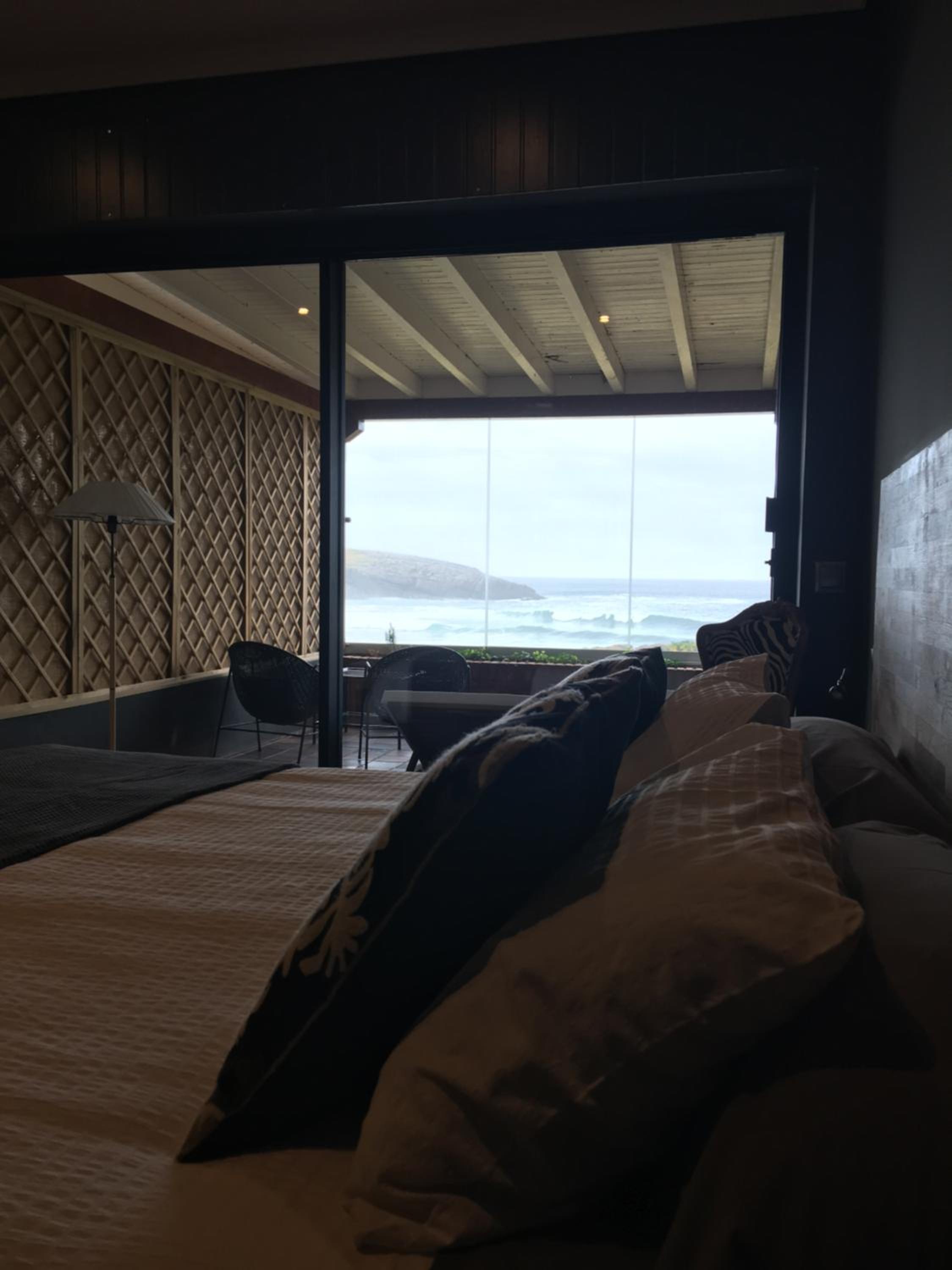 Deluxe Double or Twin Room with Sea View photo 2