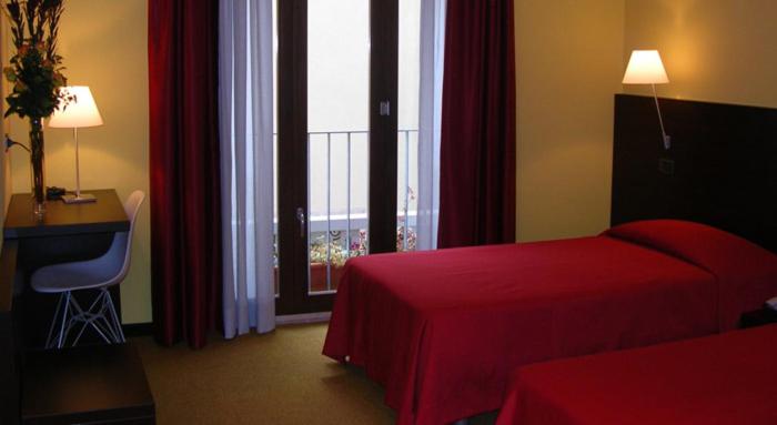 Double or Twin Room photo 1