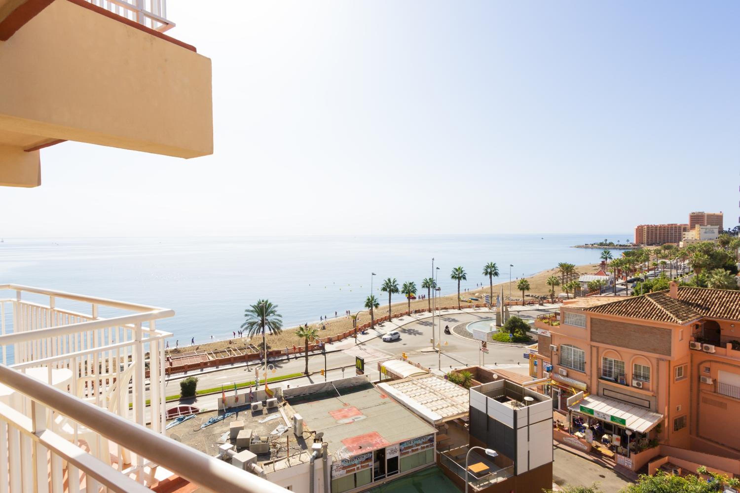 Double Room with Sea View - Photo 5
