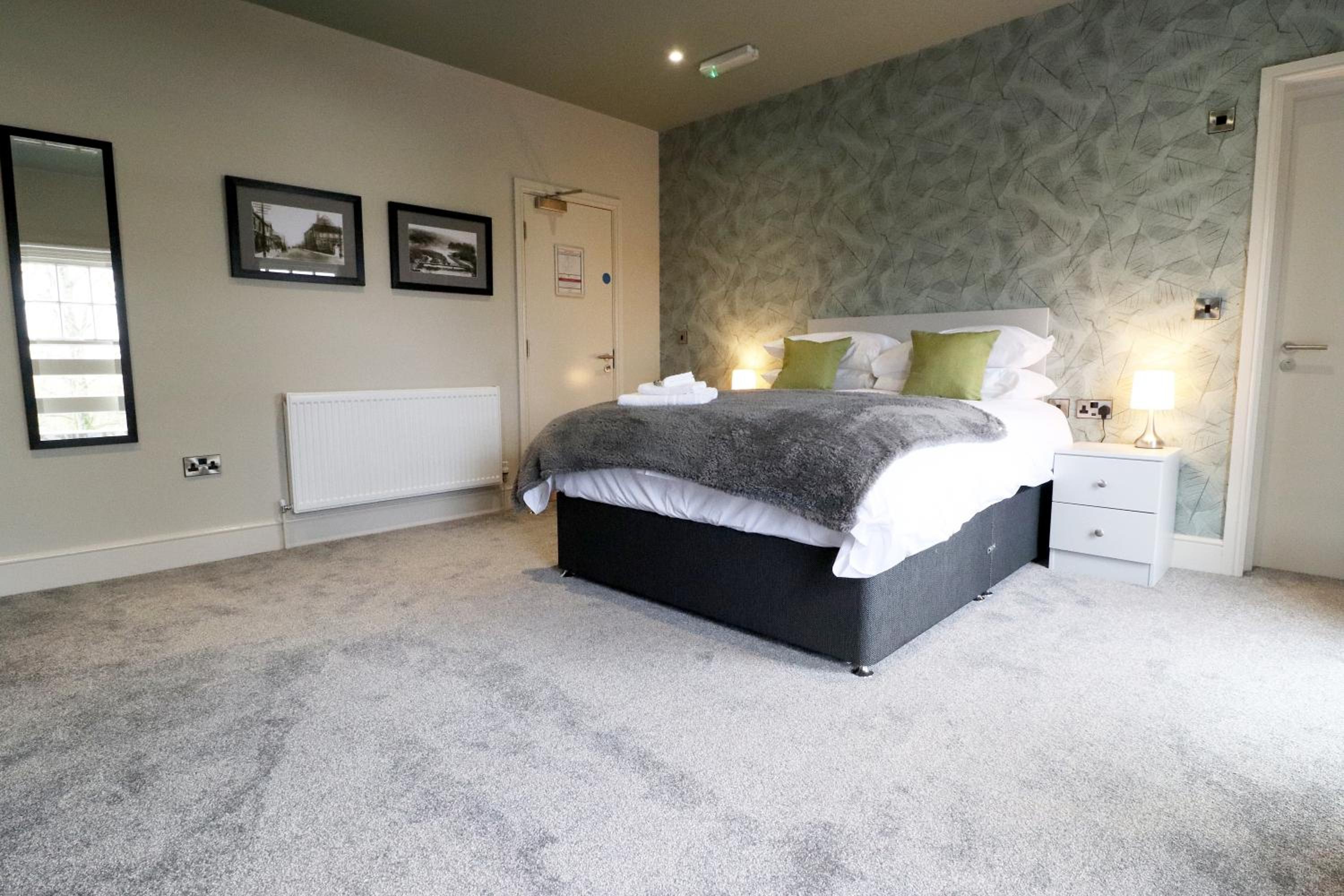 Deluxe Family Room - Photo 4