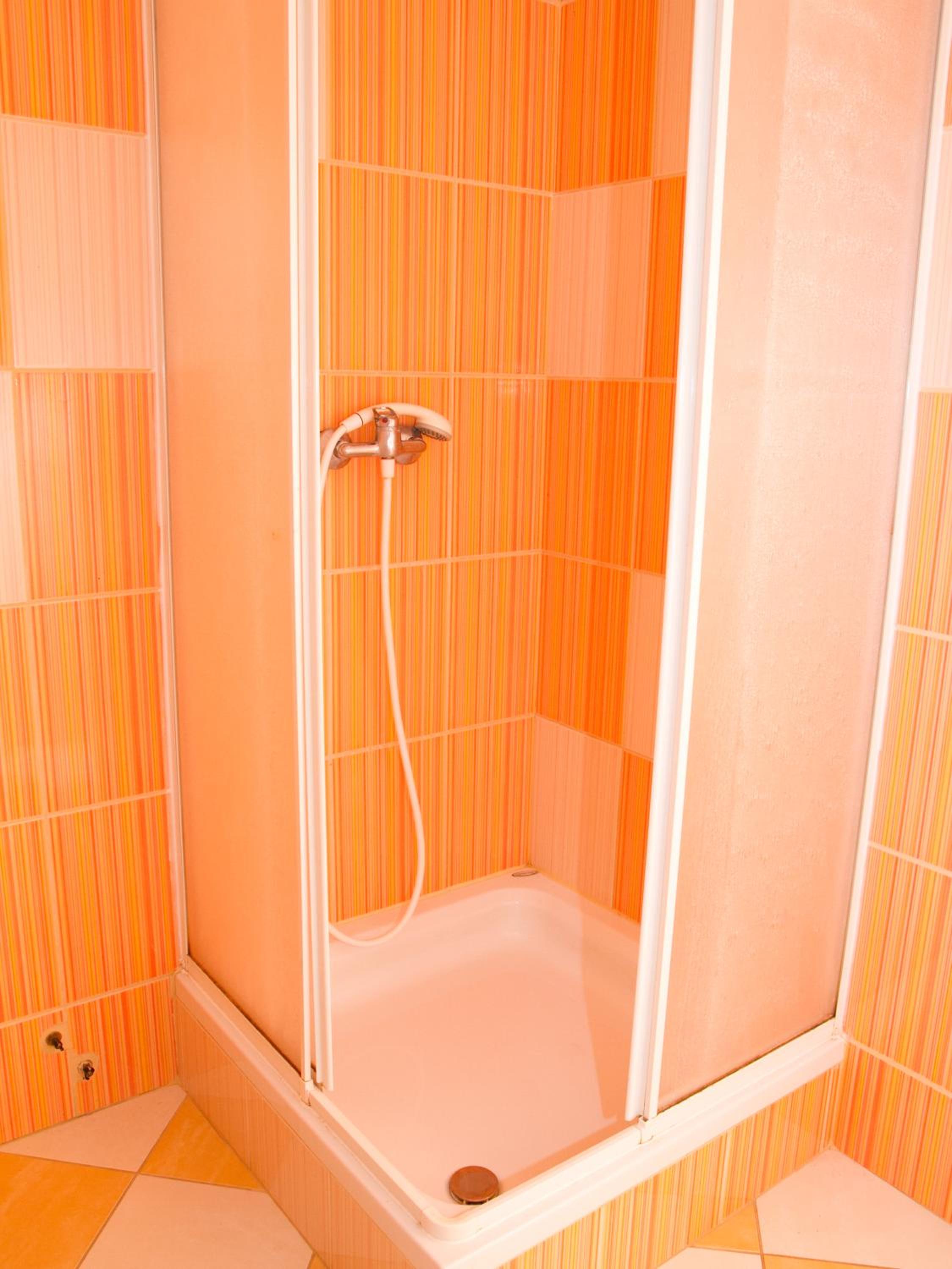 Double or Twin Room - Photo 3