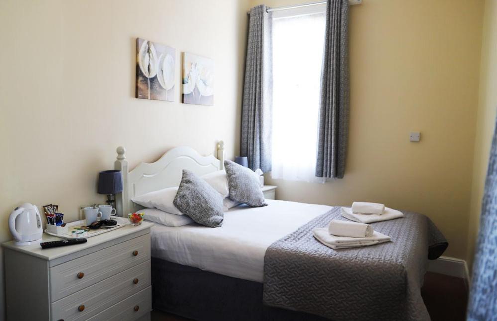 #11 Double Ensuite for Single Occupancy photo 2