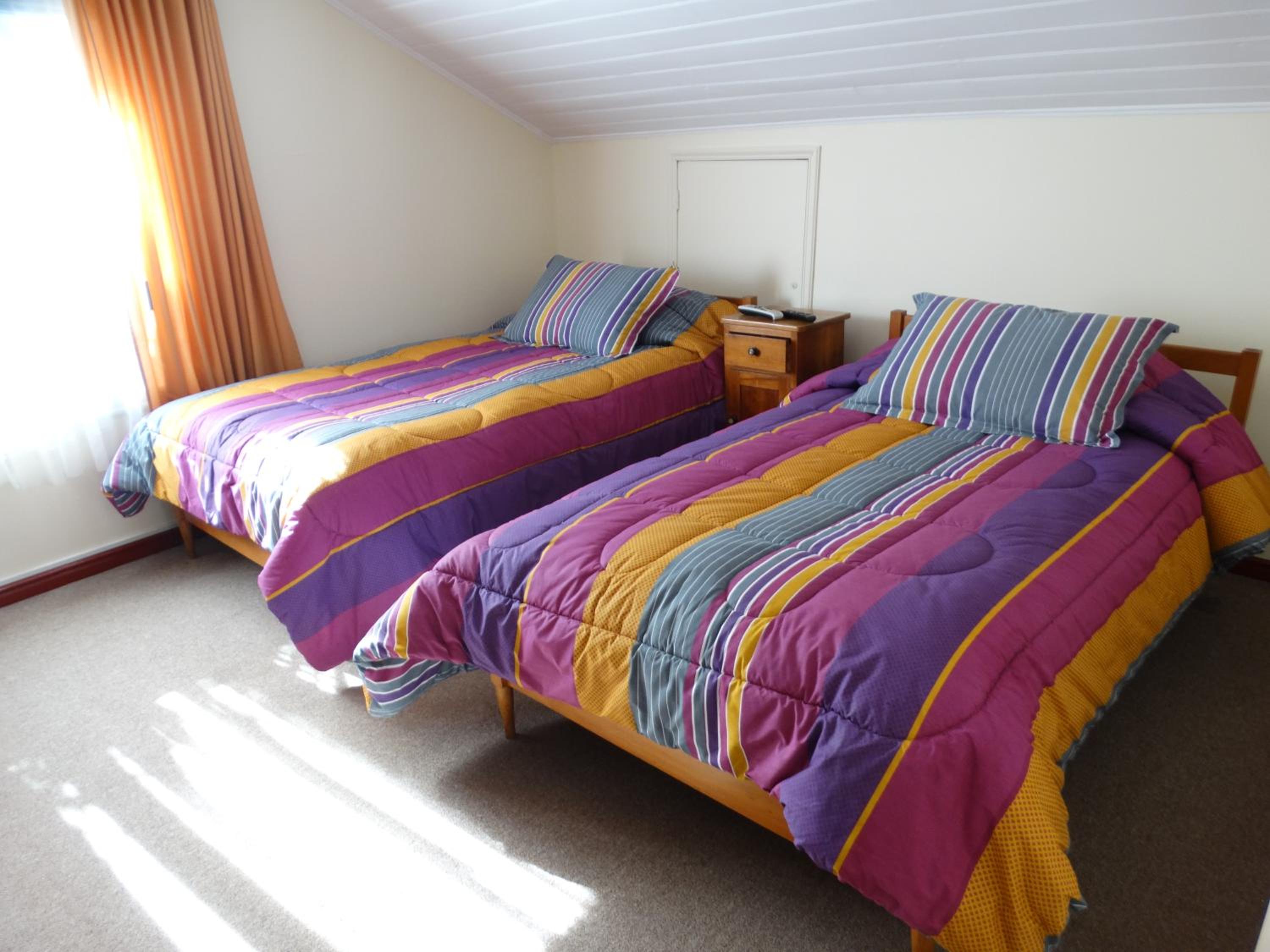 Twin Room with Private Bathroom photo 1