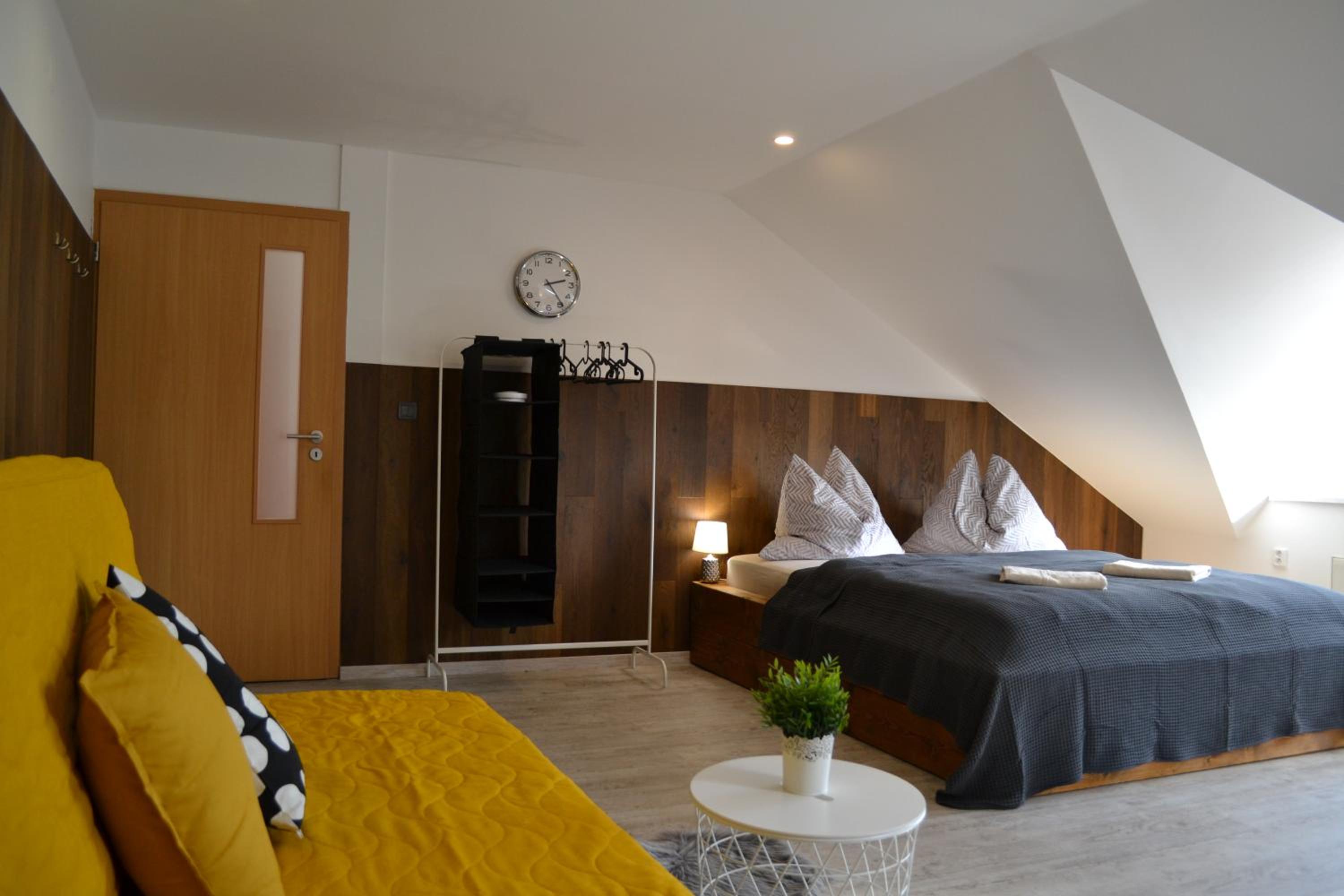 Quadruple Room with Private Bathroom