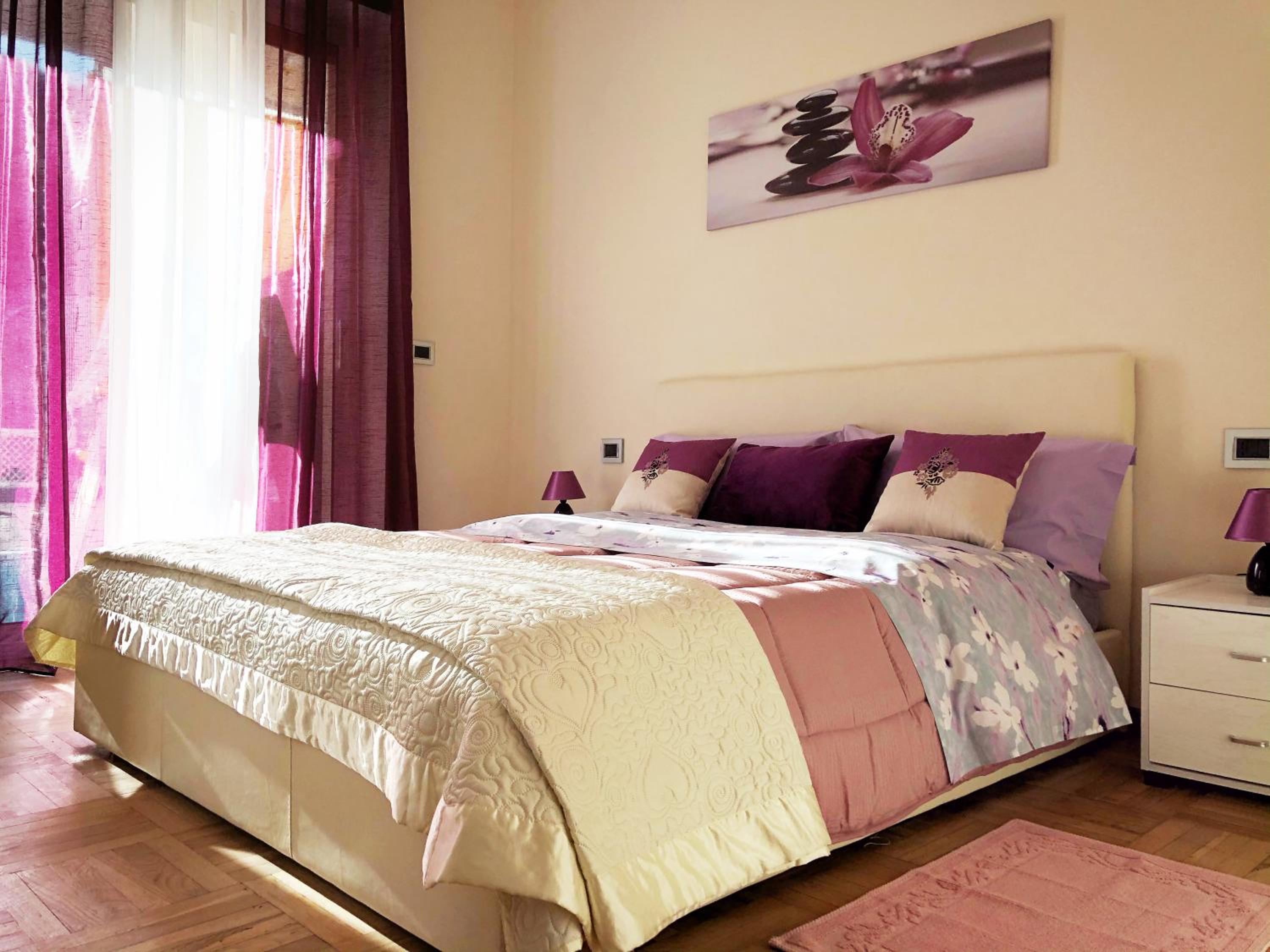 Two-Bedroom Apartment - Photo 1