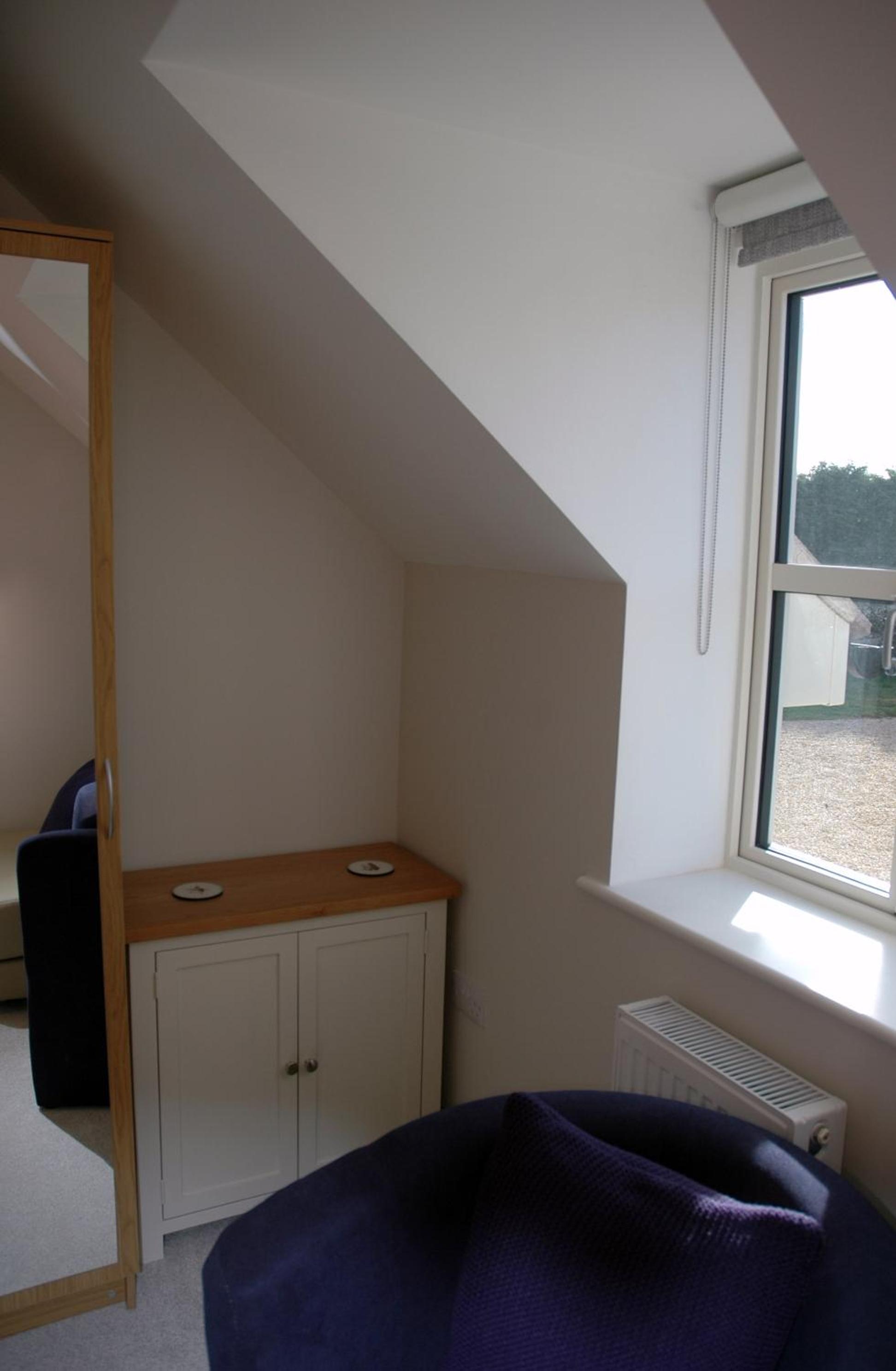 Studio Apartment photo 3