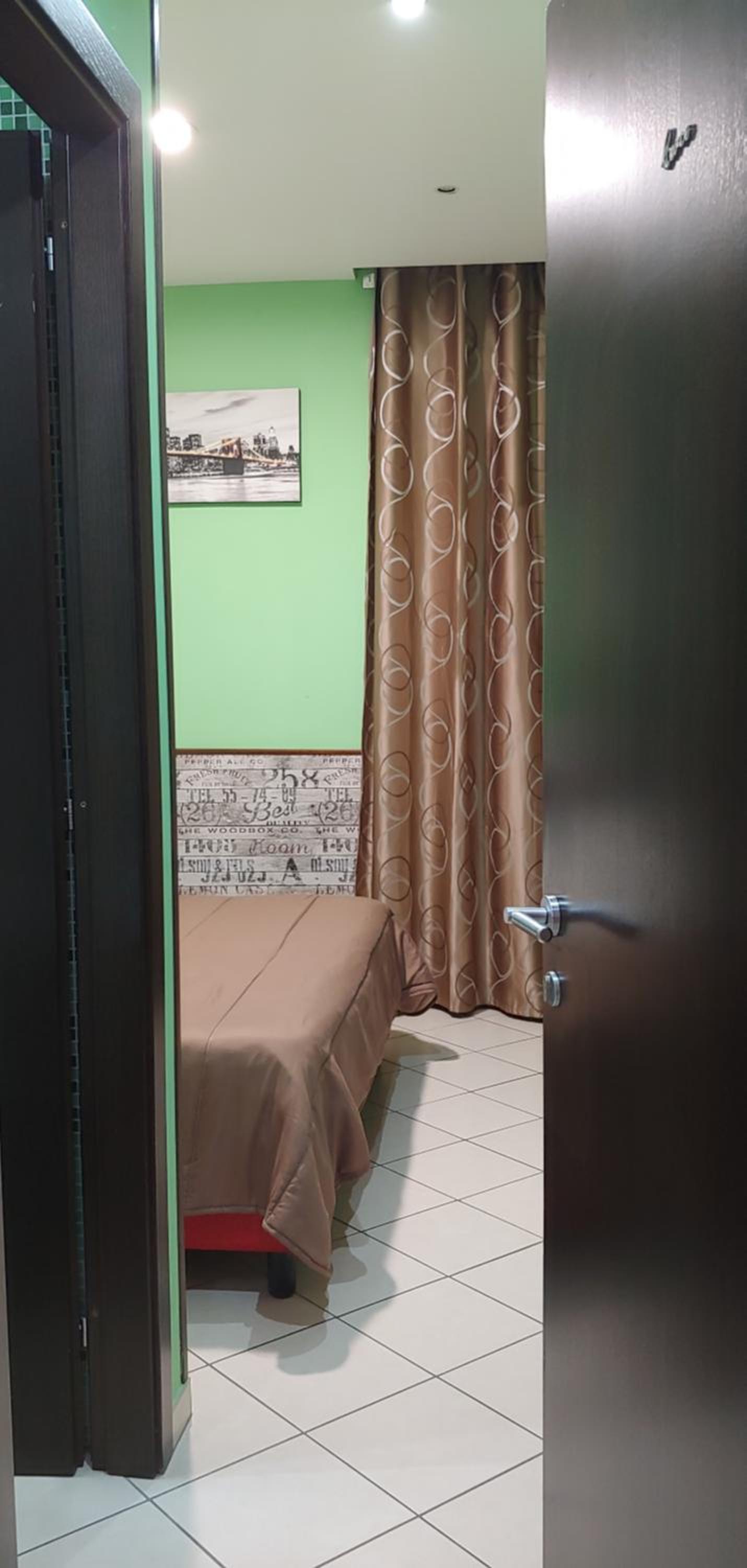 Basic Double Room - Photo 11