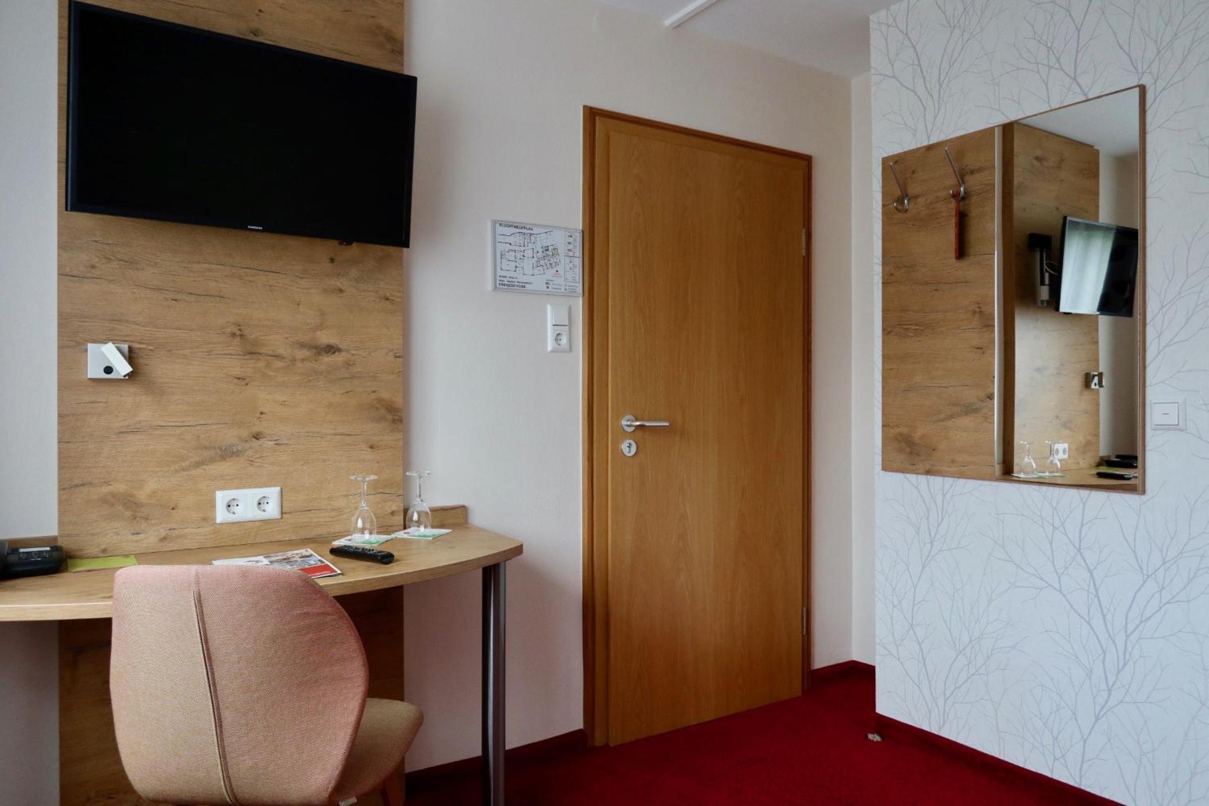 Standard Single Room photo 2