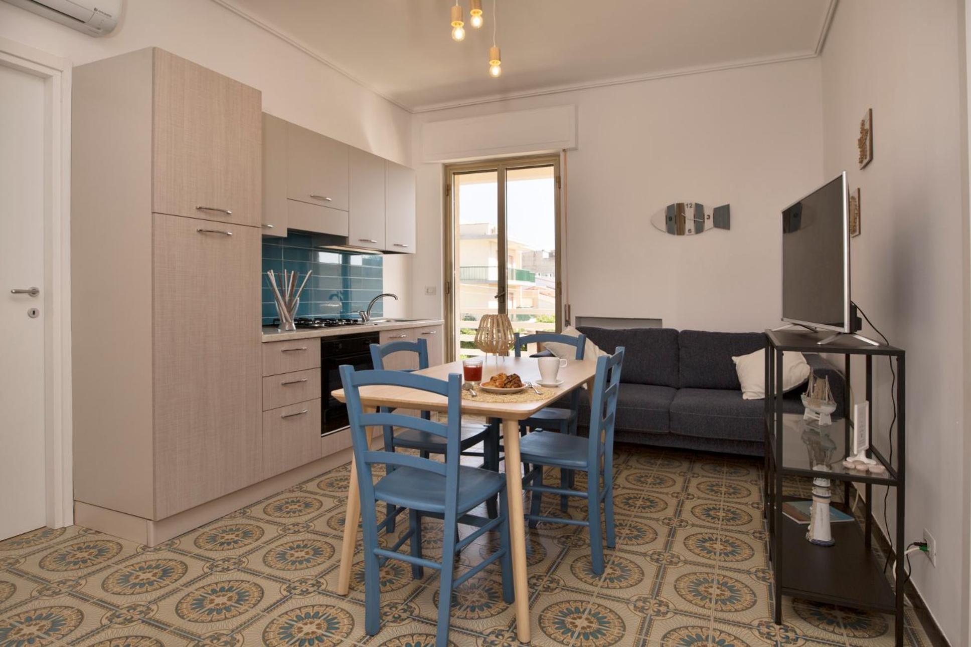 Two-Bedroom House photo 2
