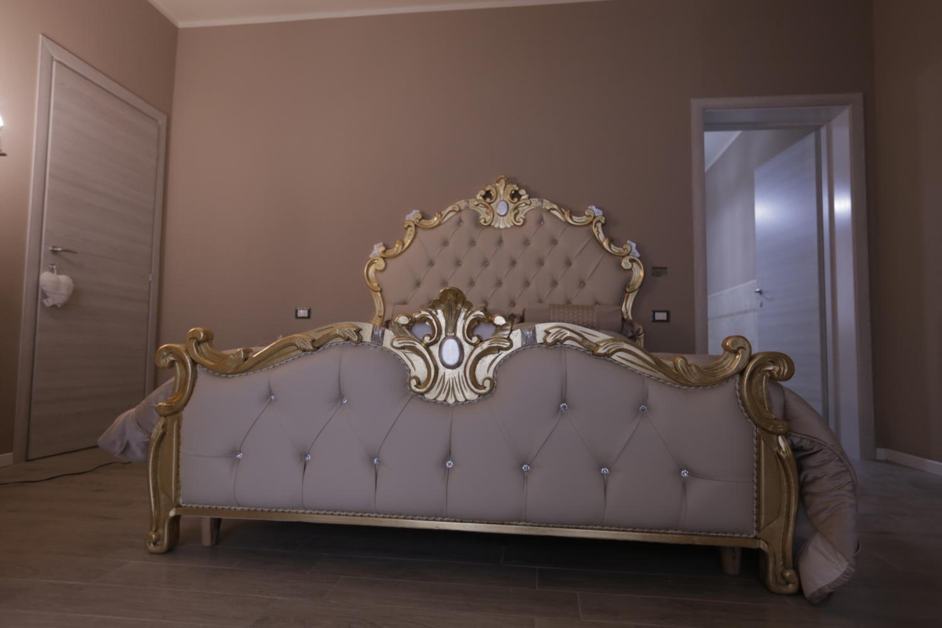 King Room With Spa Bath photo 3