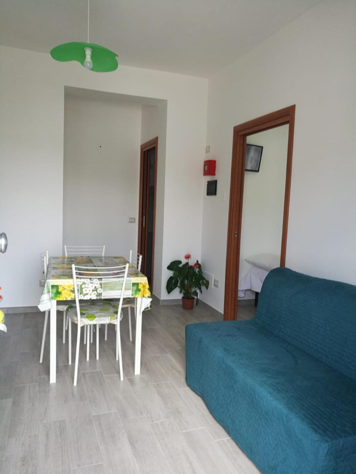 Apartment with Balcony photo 2