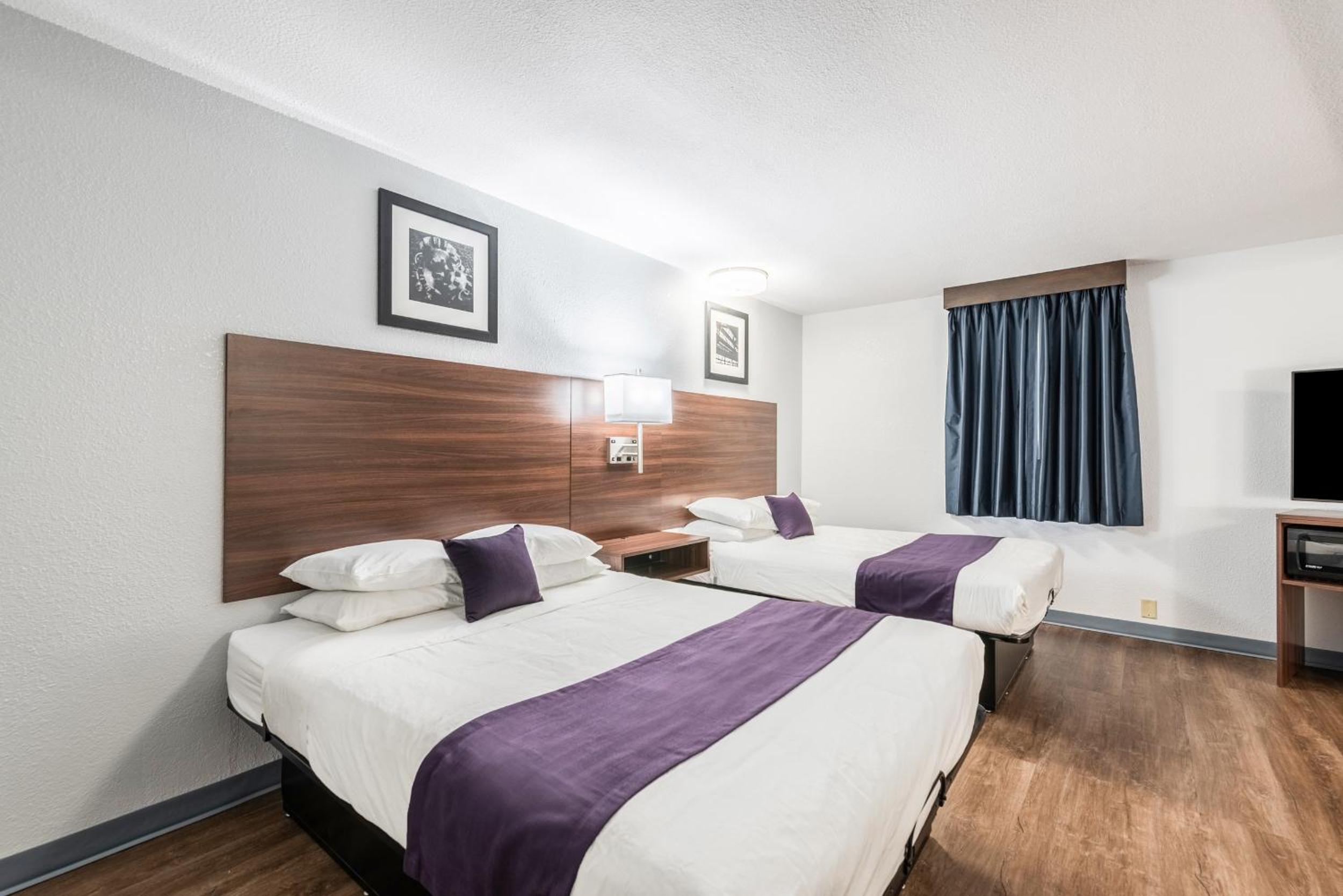 Standard Double Room - Photo 4