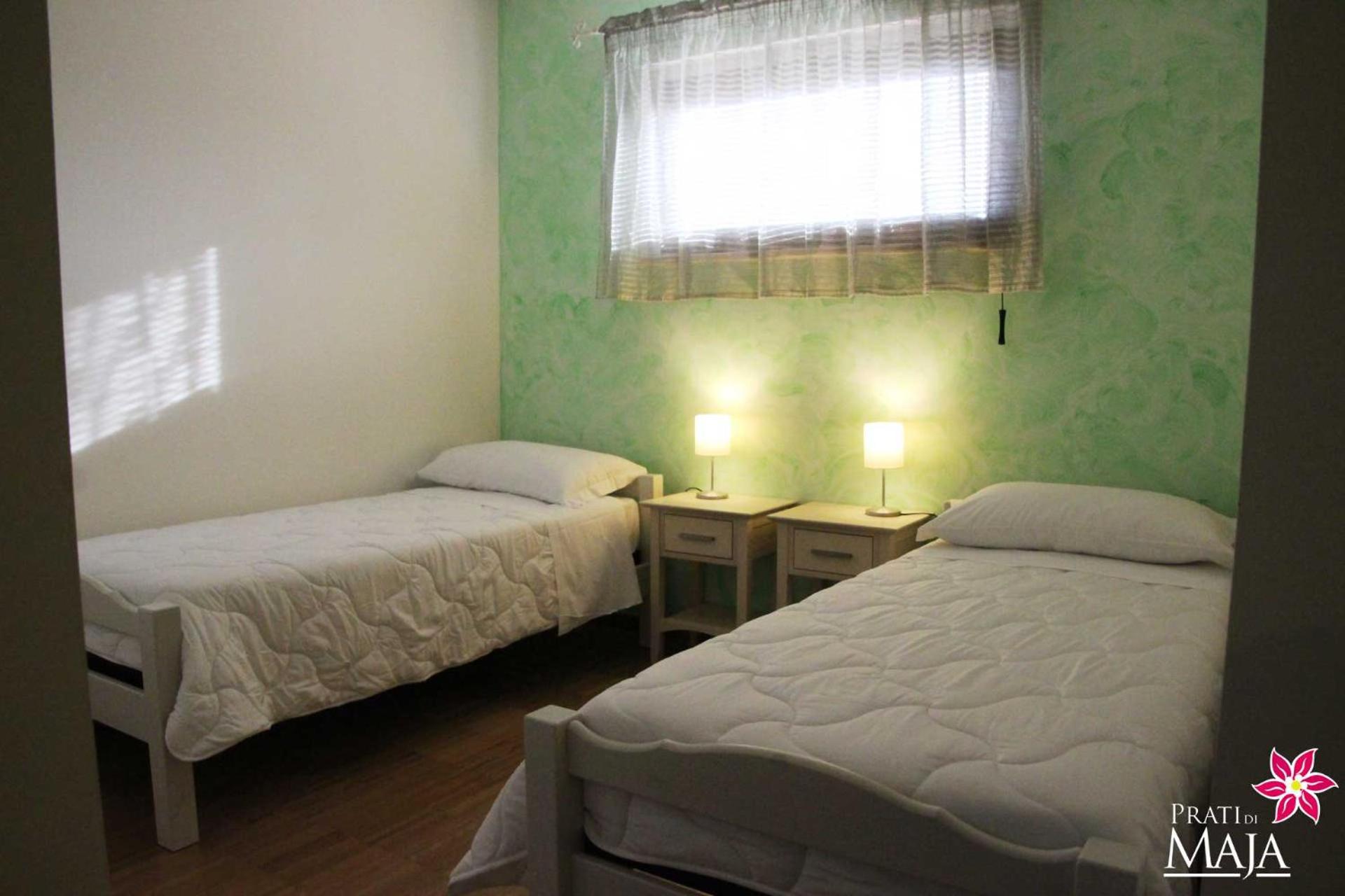 Classic Triple Room - Photo 13