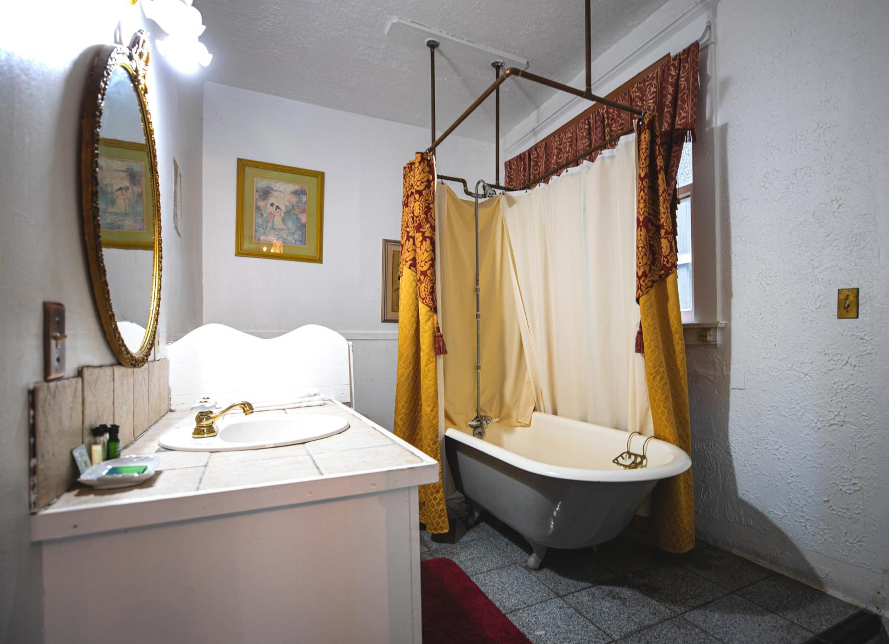 Executive King Suite photo 3