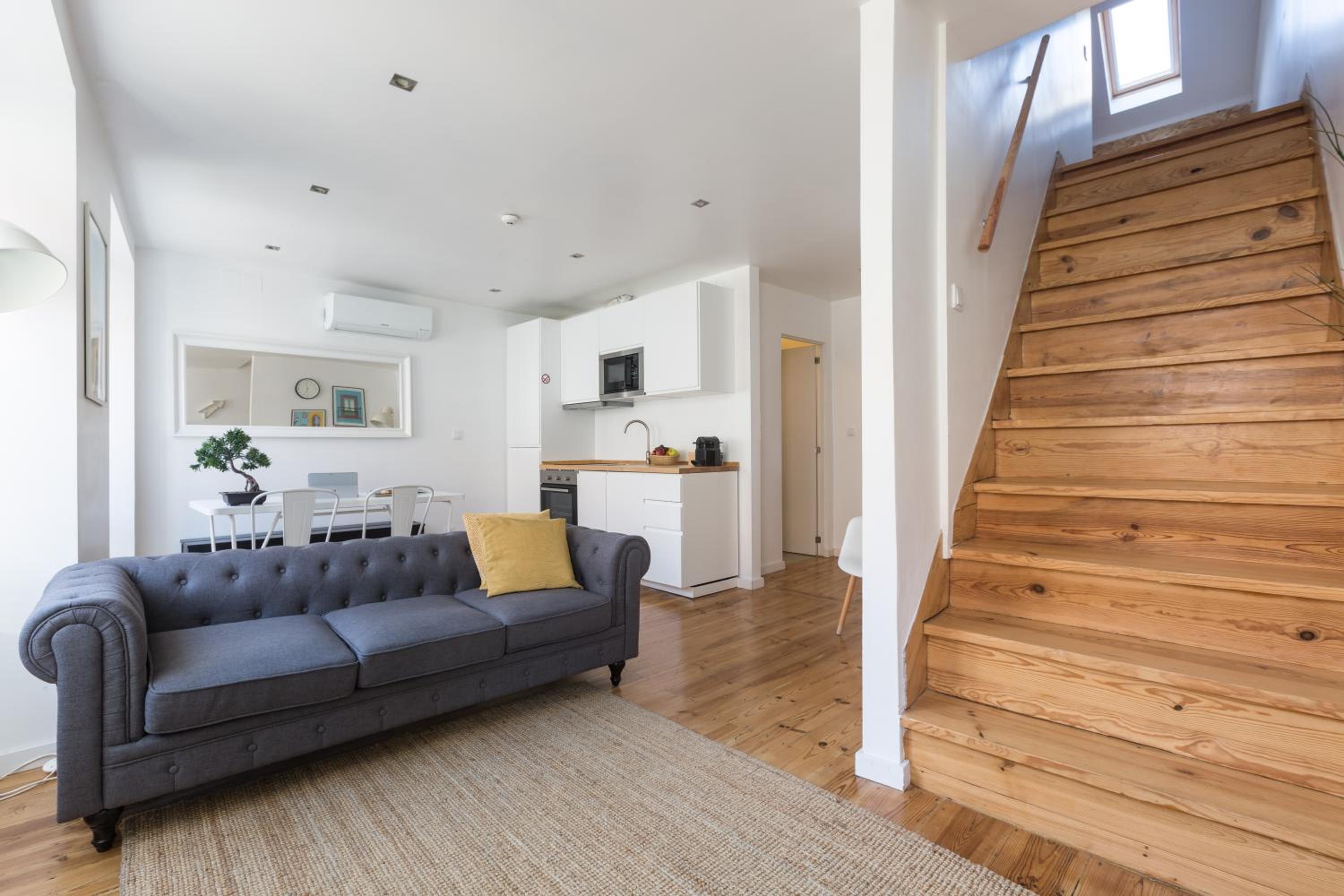 Duplex Studio with Kitchen and Sofa Bed photo 1