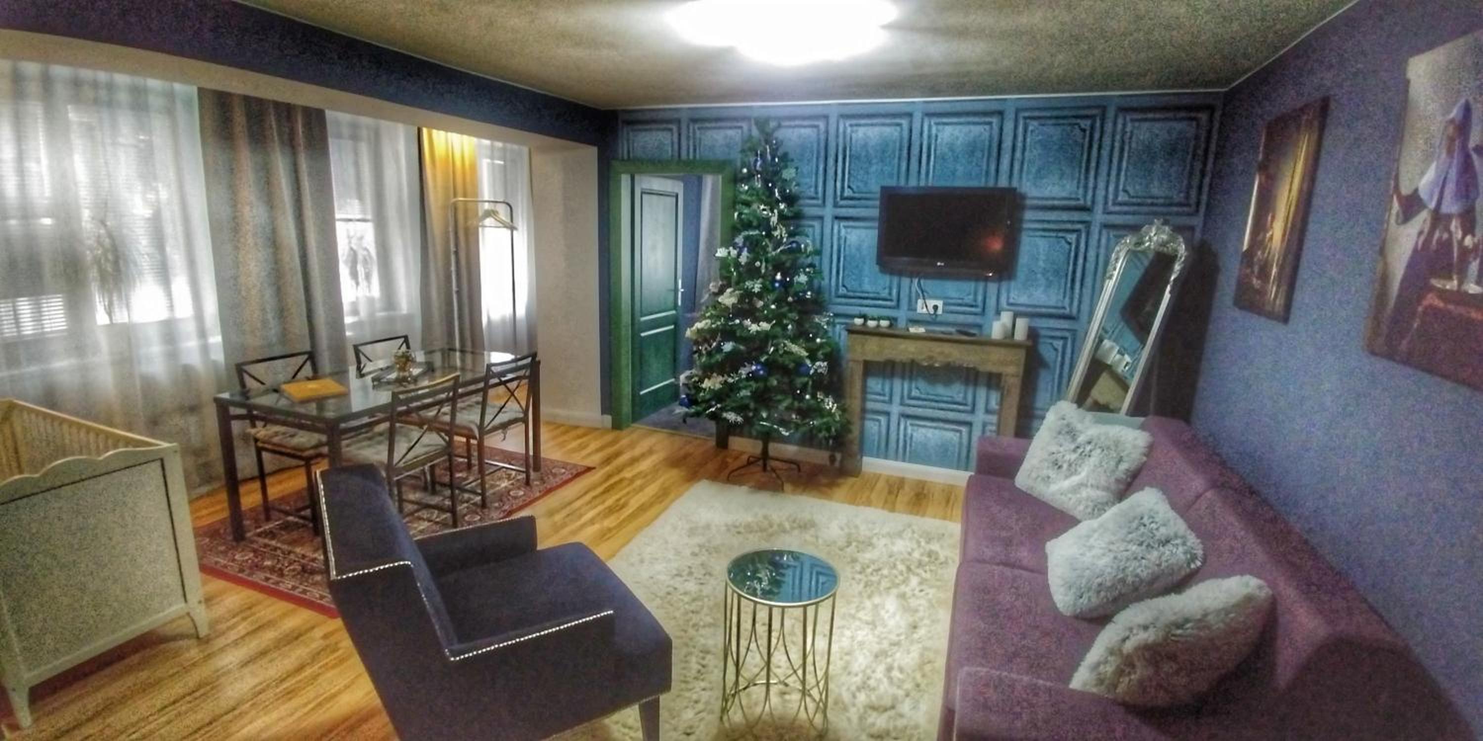 Deluxe Apartment photo 2