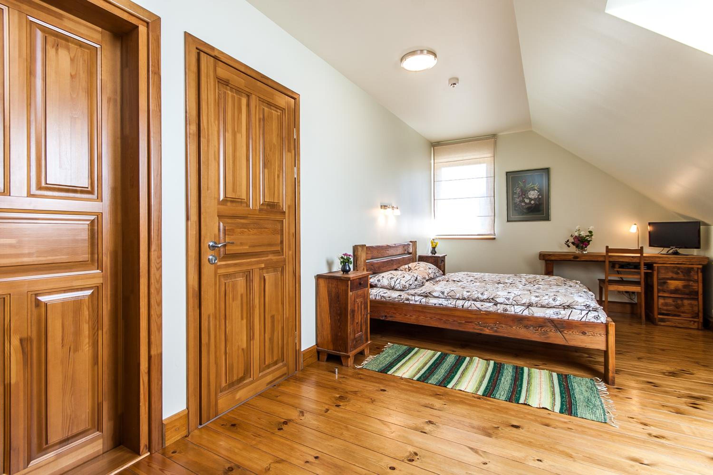 Two-Bedroom Family Room - Photo 3