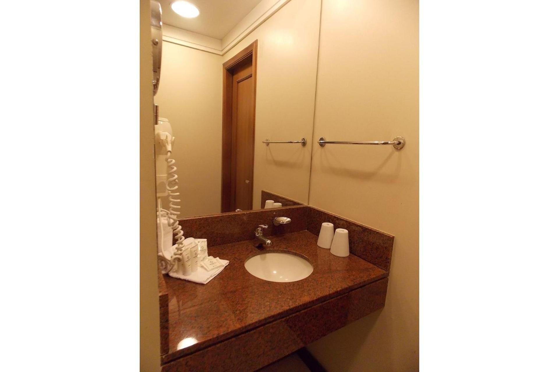Apartment - Photo 36