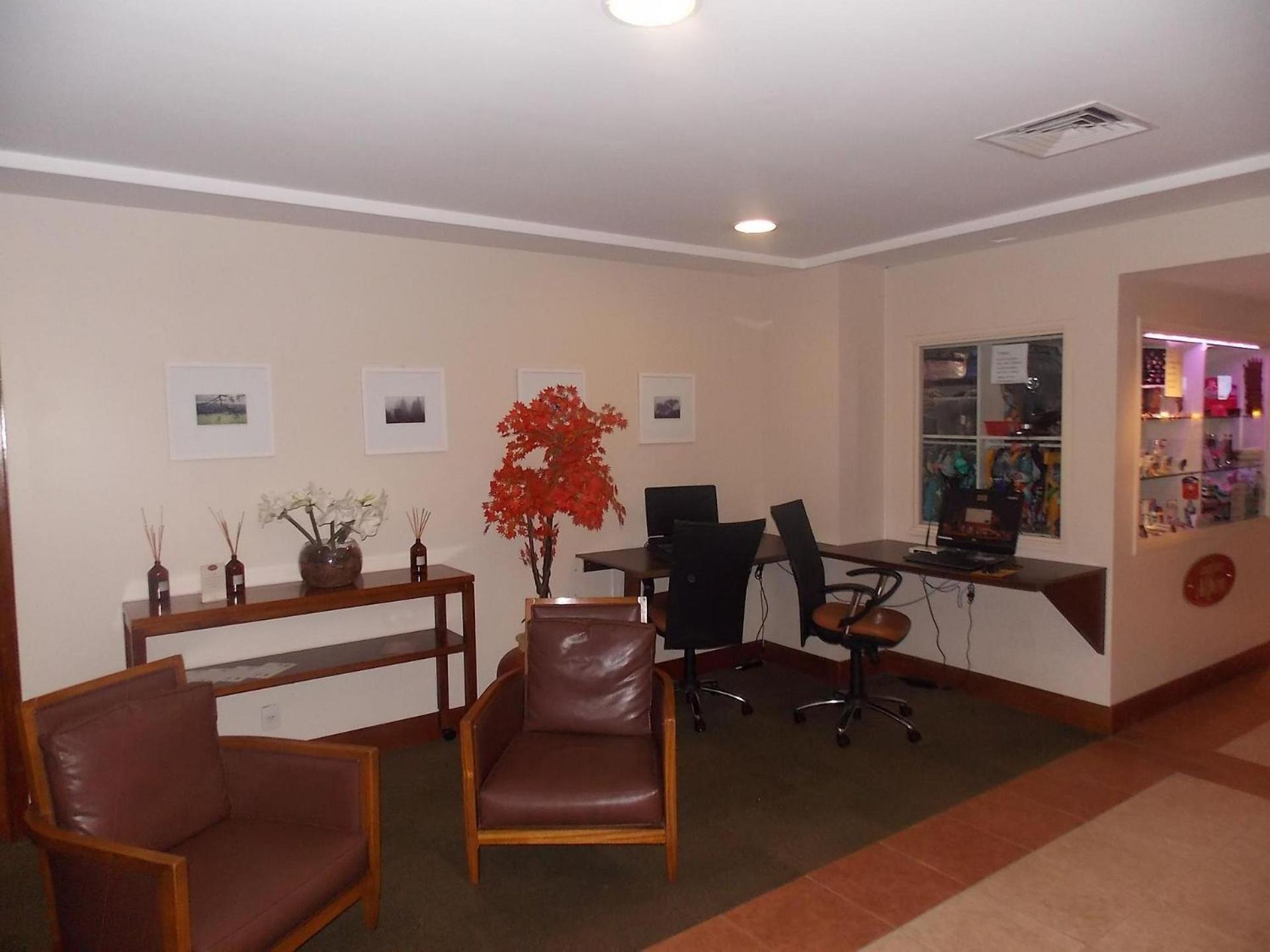 Apartment - Photo 78