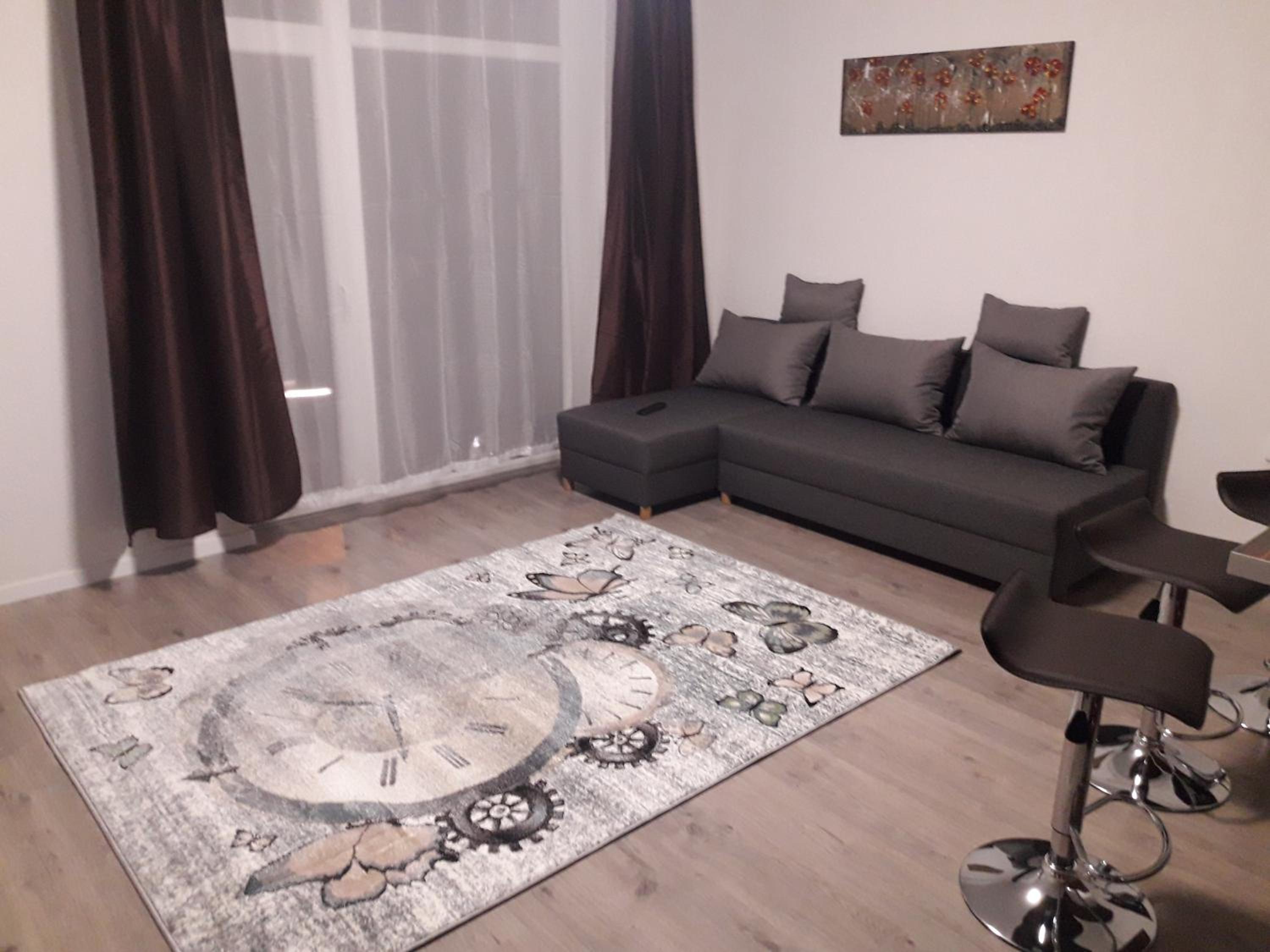 Two-Bedroom Apartment - Photo 1