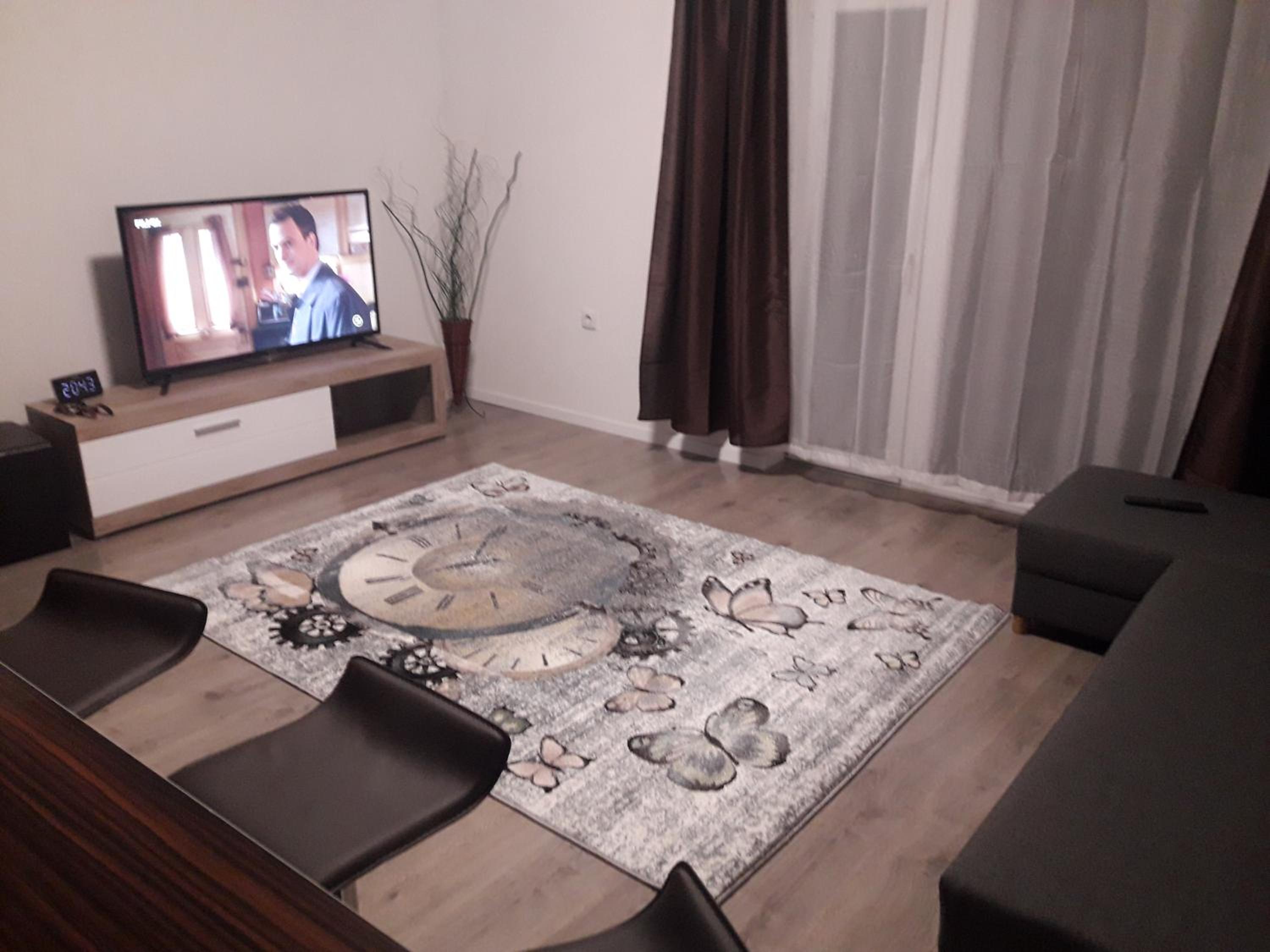 Two-Bedroom Apartment - Photo 14
