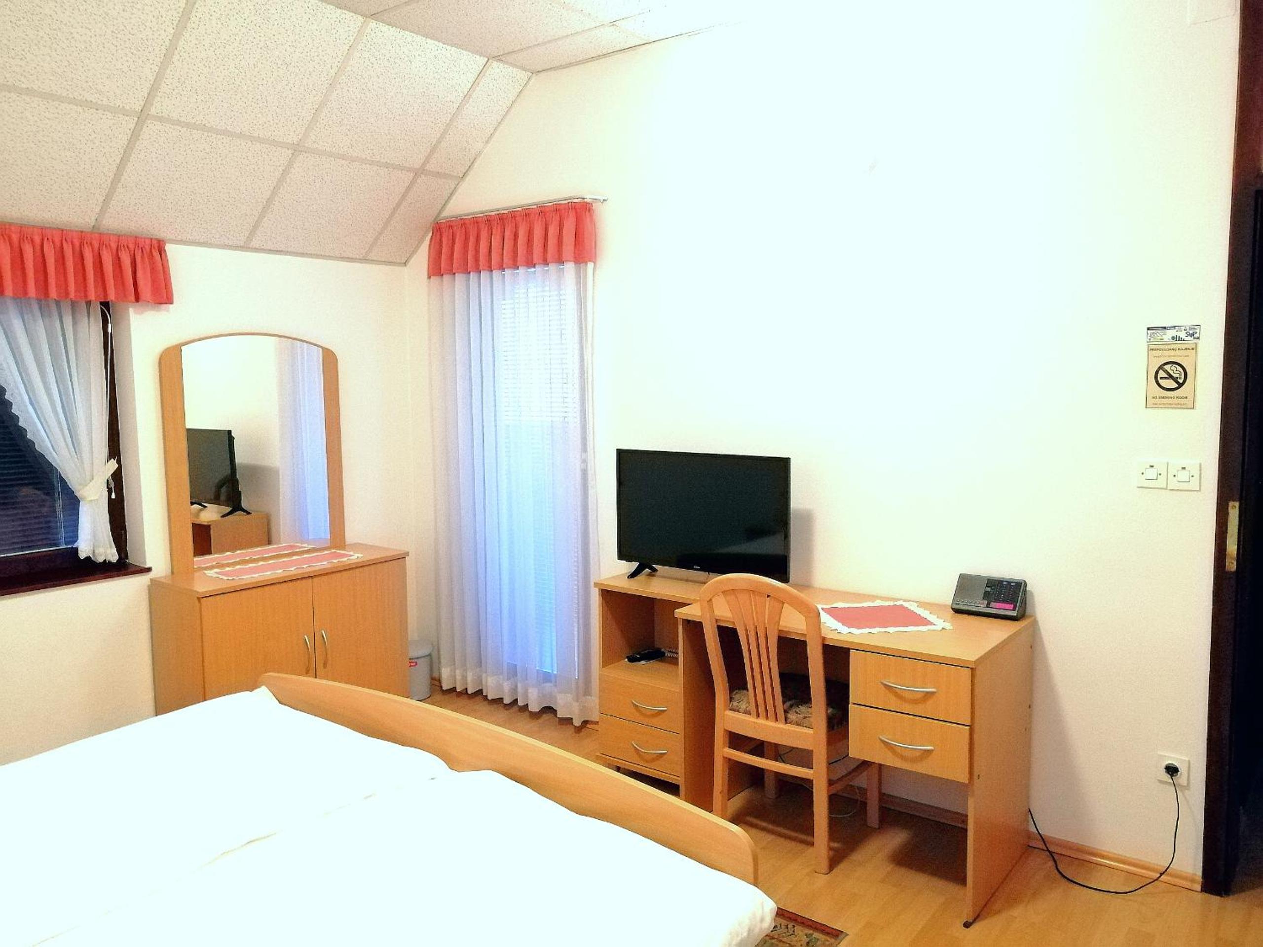 Double Room with Balcony photo 2