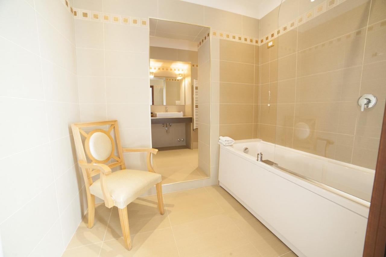 Junior Suite - Photo 7
