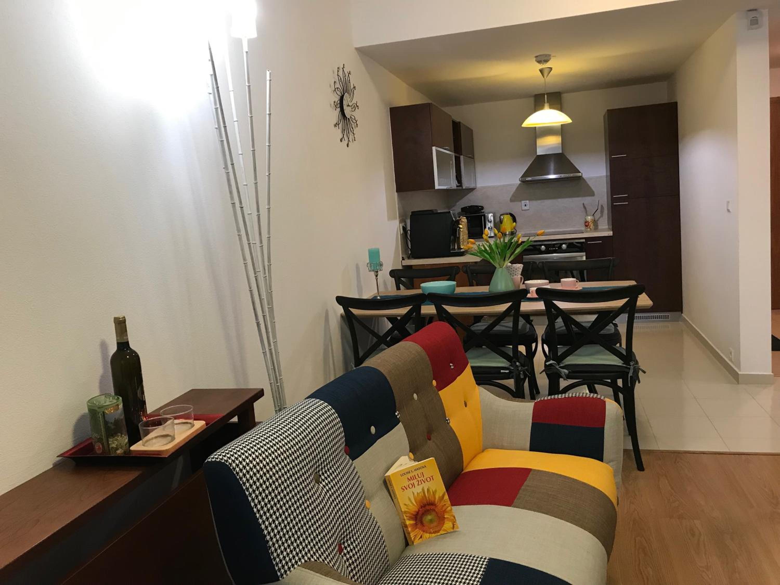 One-Bedroom Apartment - Photo 63